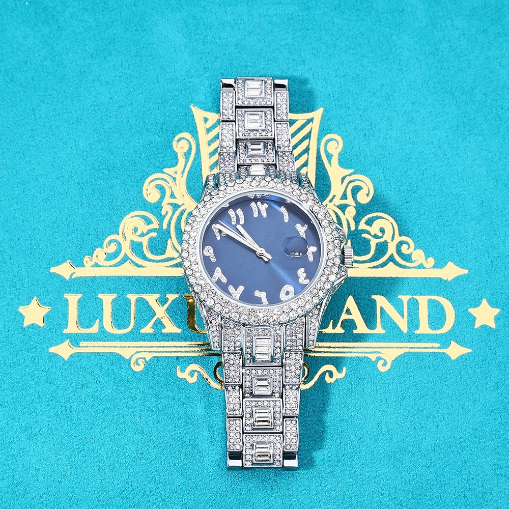 Reloj Blue full iced circonita cubica (CZ) números arábigos. Colección 2025