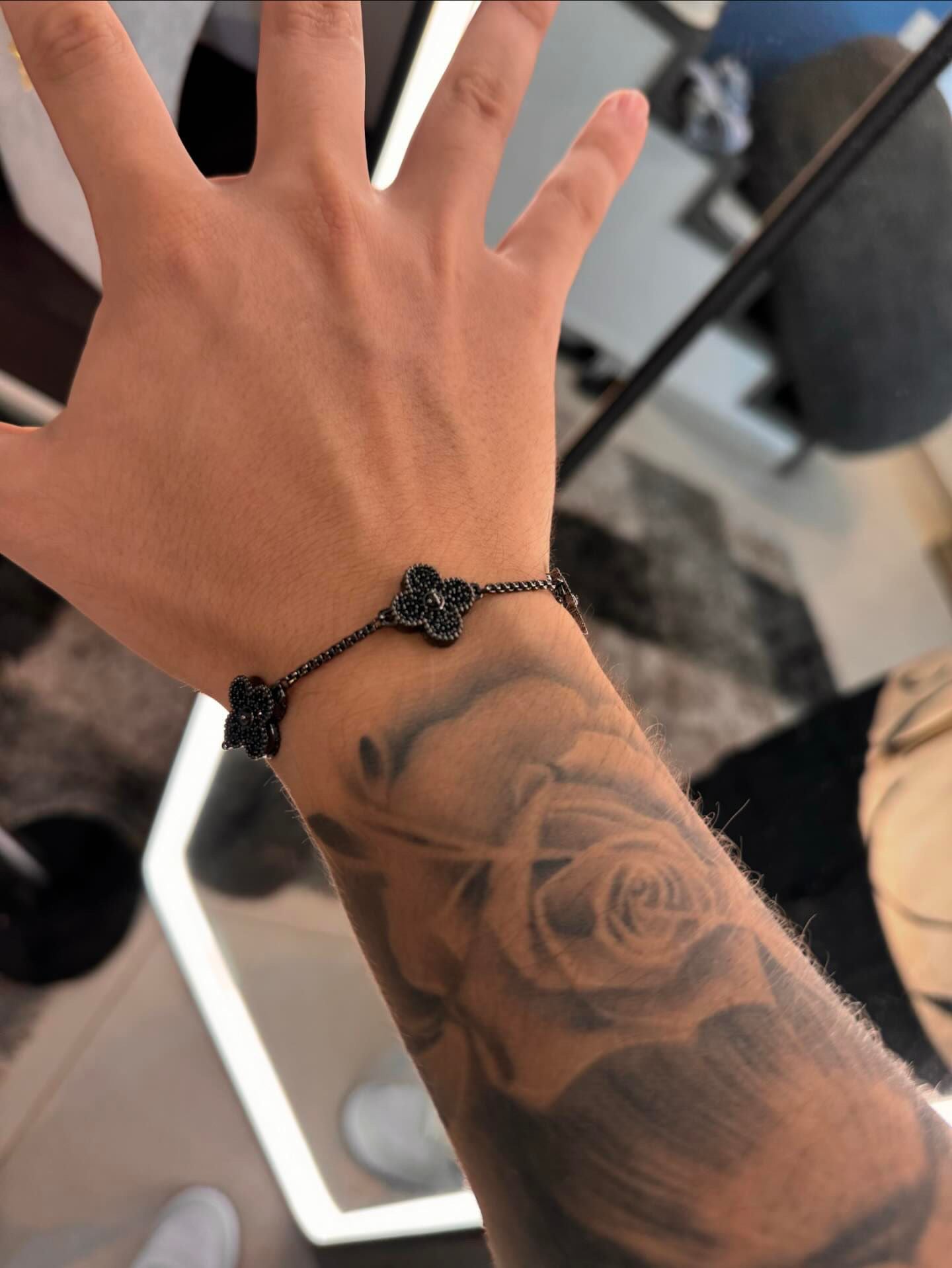 Conjunto (cadena y brazalete) VC. Clover black full iced