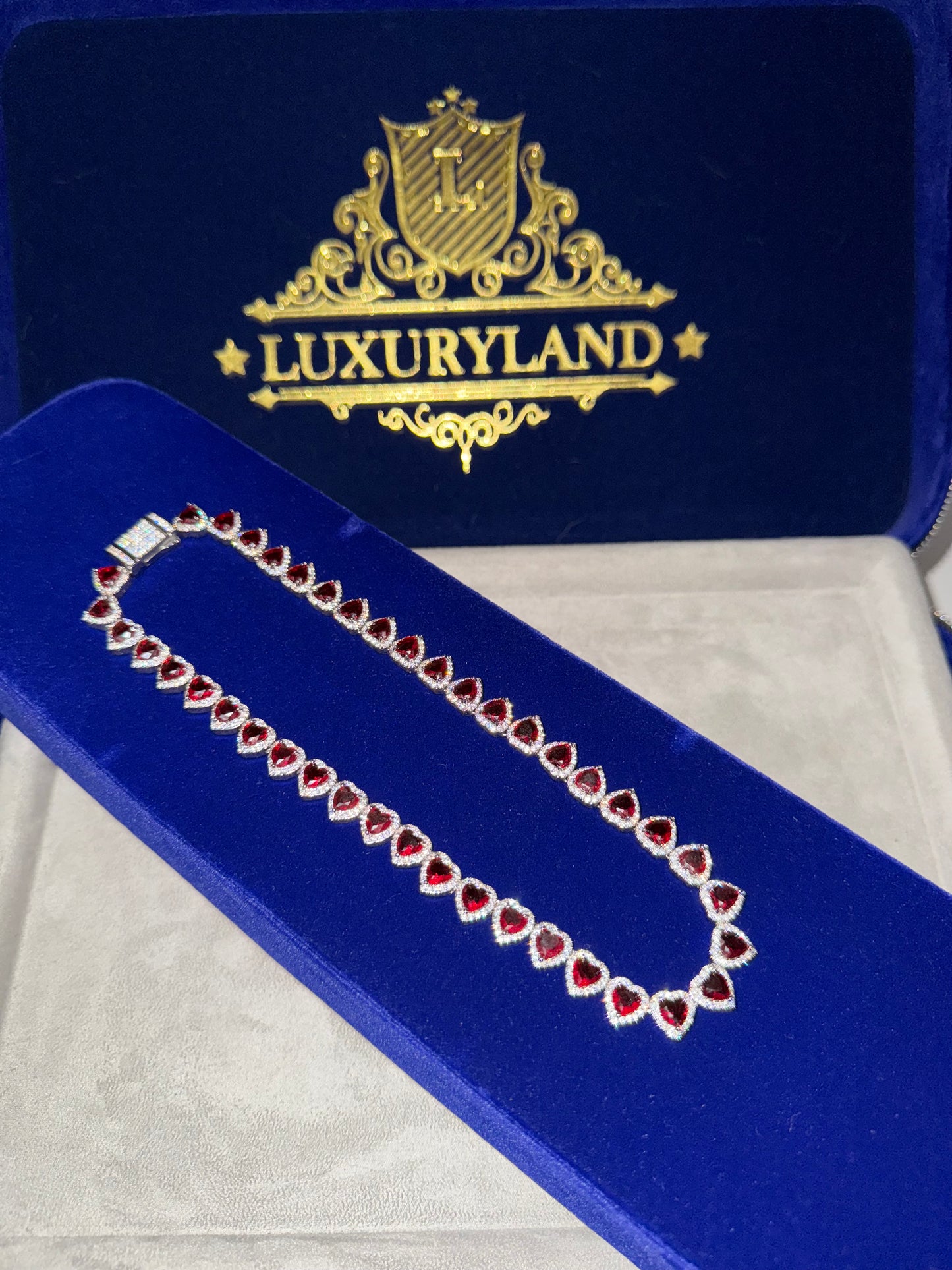 Cadena de corazones red full iced