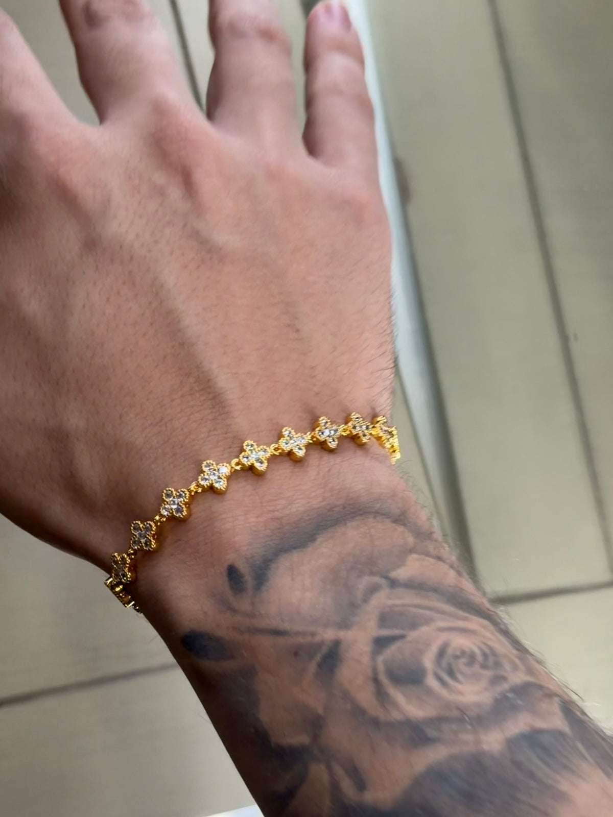 Brazalete VC FULL ICED GOLDEN PLATED mini
