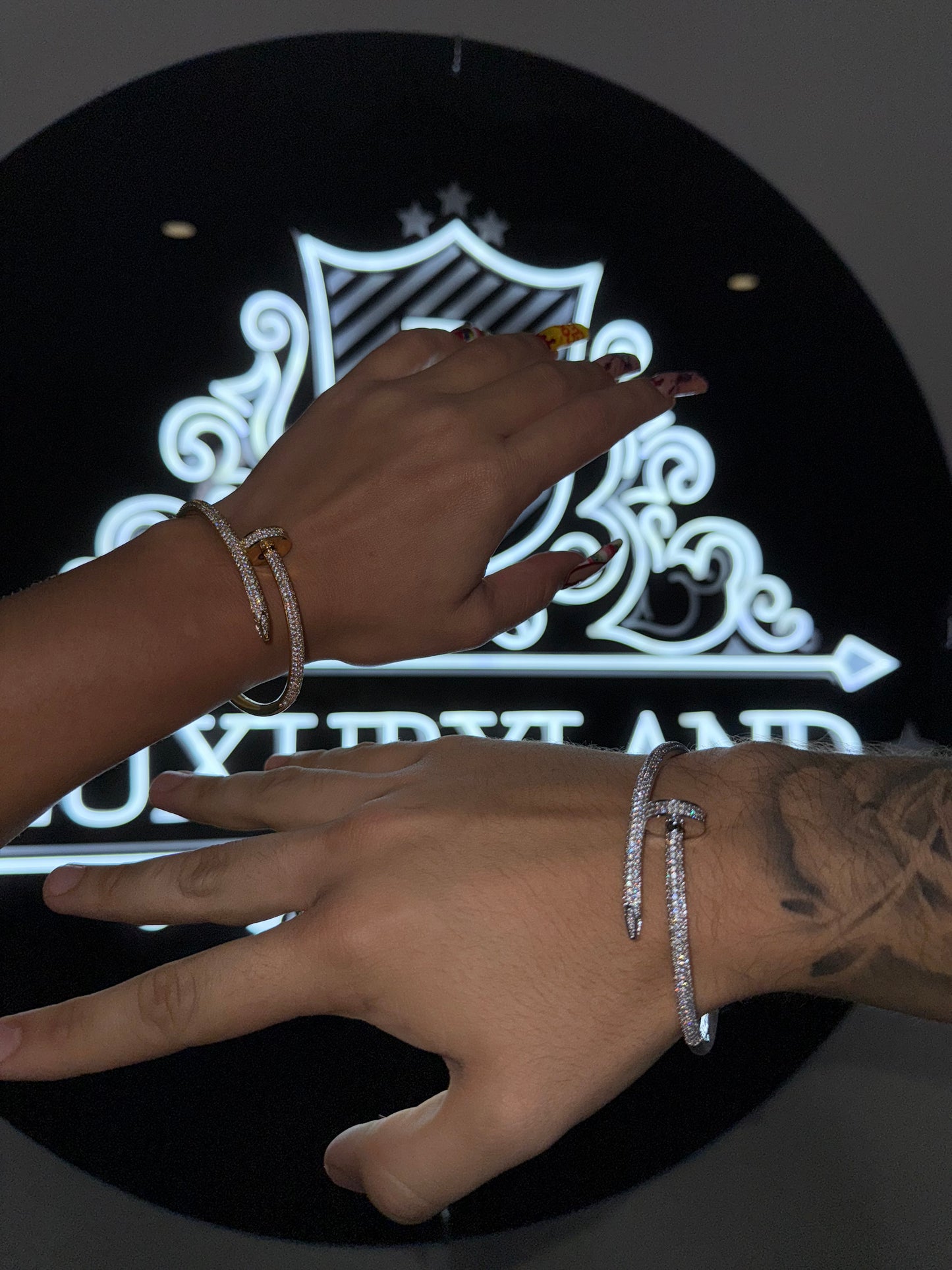 Combo de brazaletes CRTR style full iced golden x whitegold