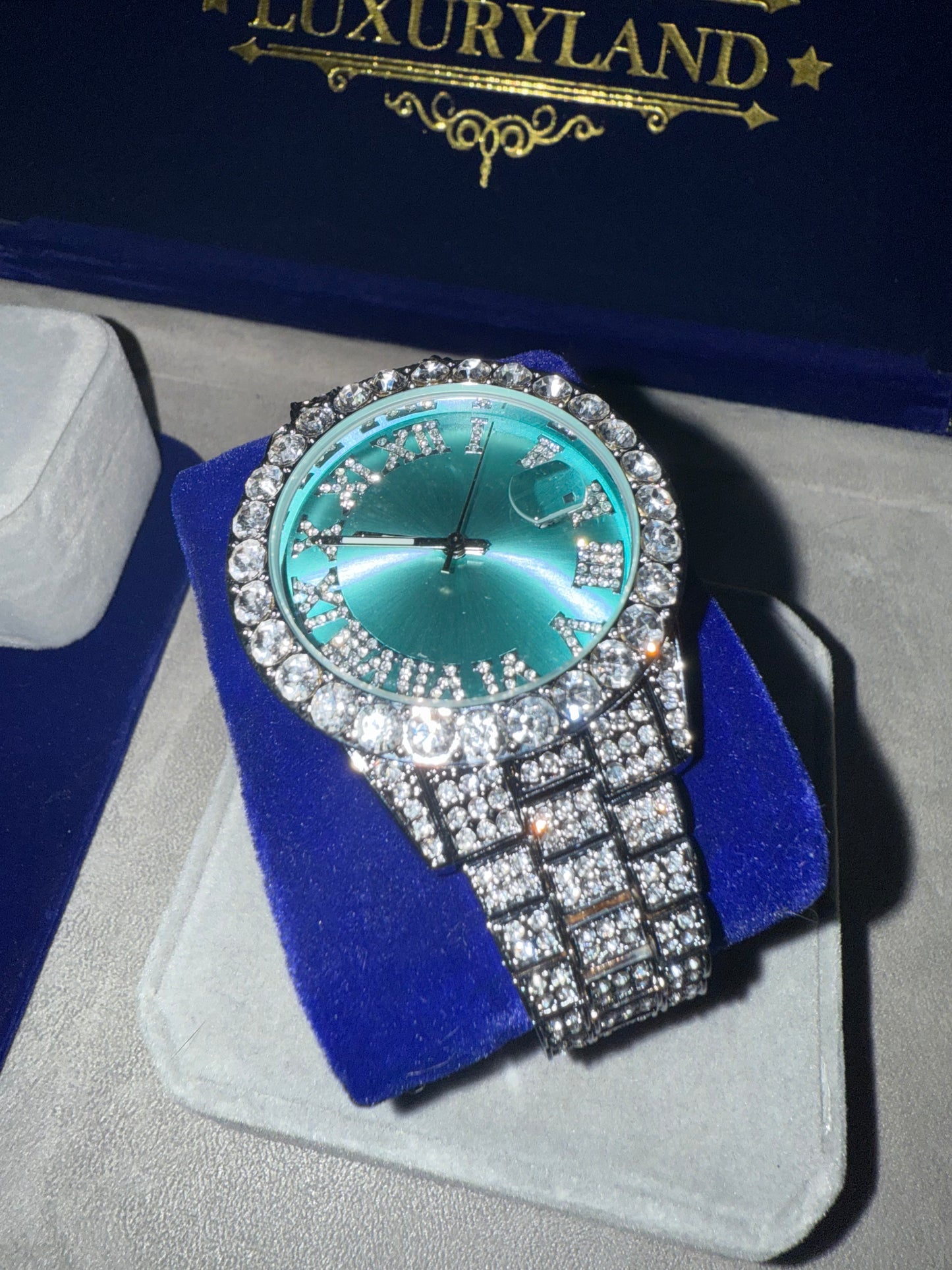 Reloj full ice circonita cubica (CZ) (blue saphire) laminado en oro blanco 18 k