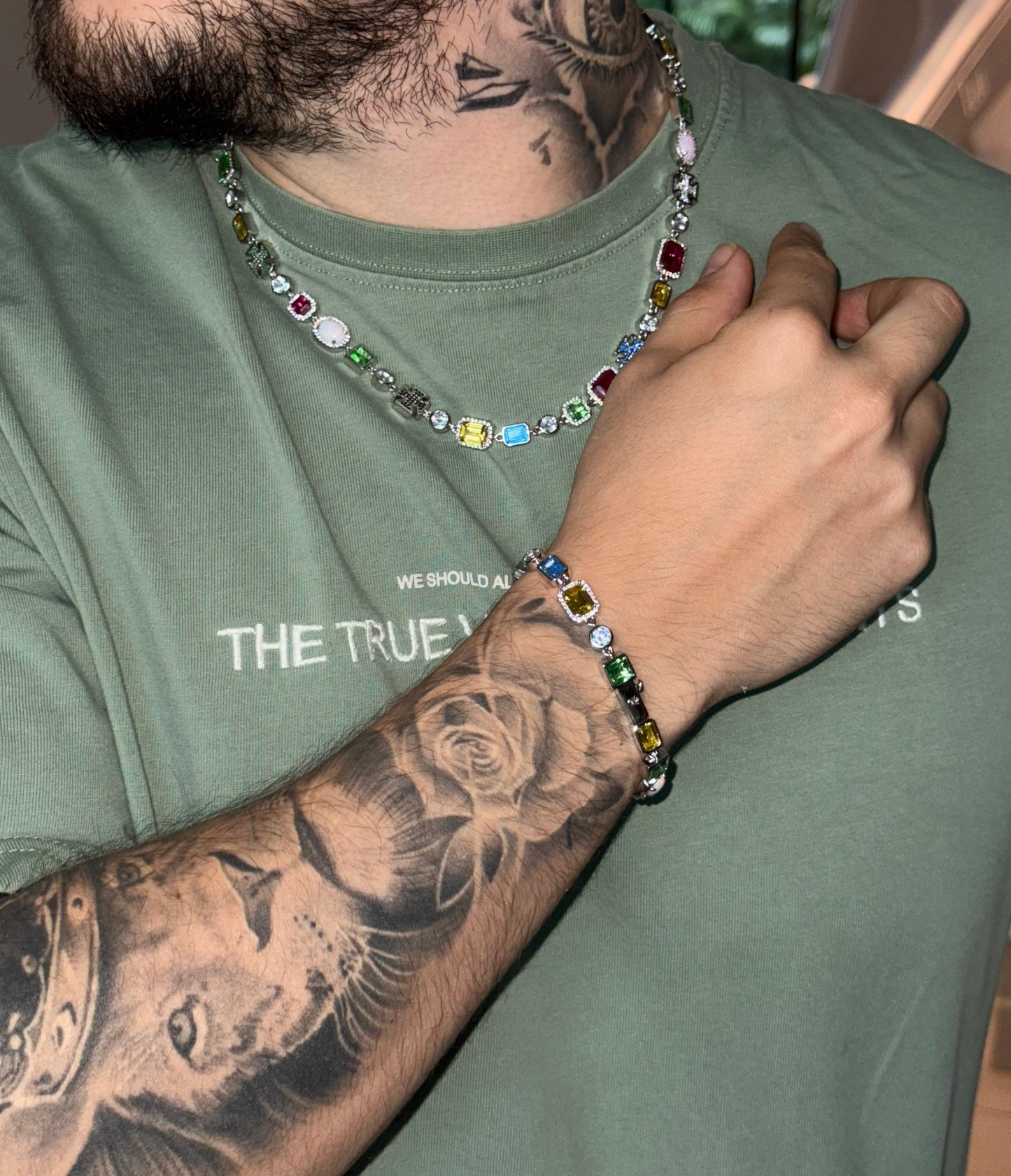 Conjunto multi-gemas con opalo Cadena y brazalete laminado en oro de 18 k ( 22 micras)