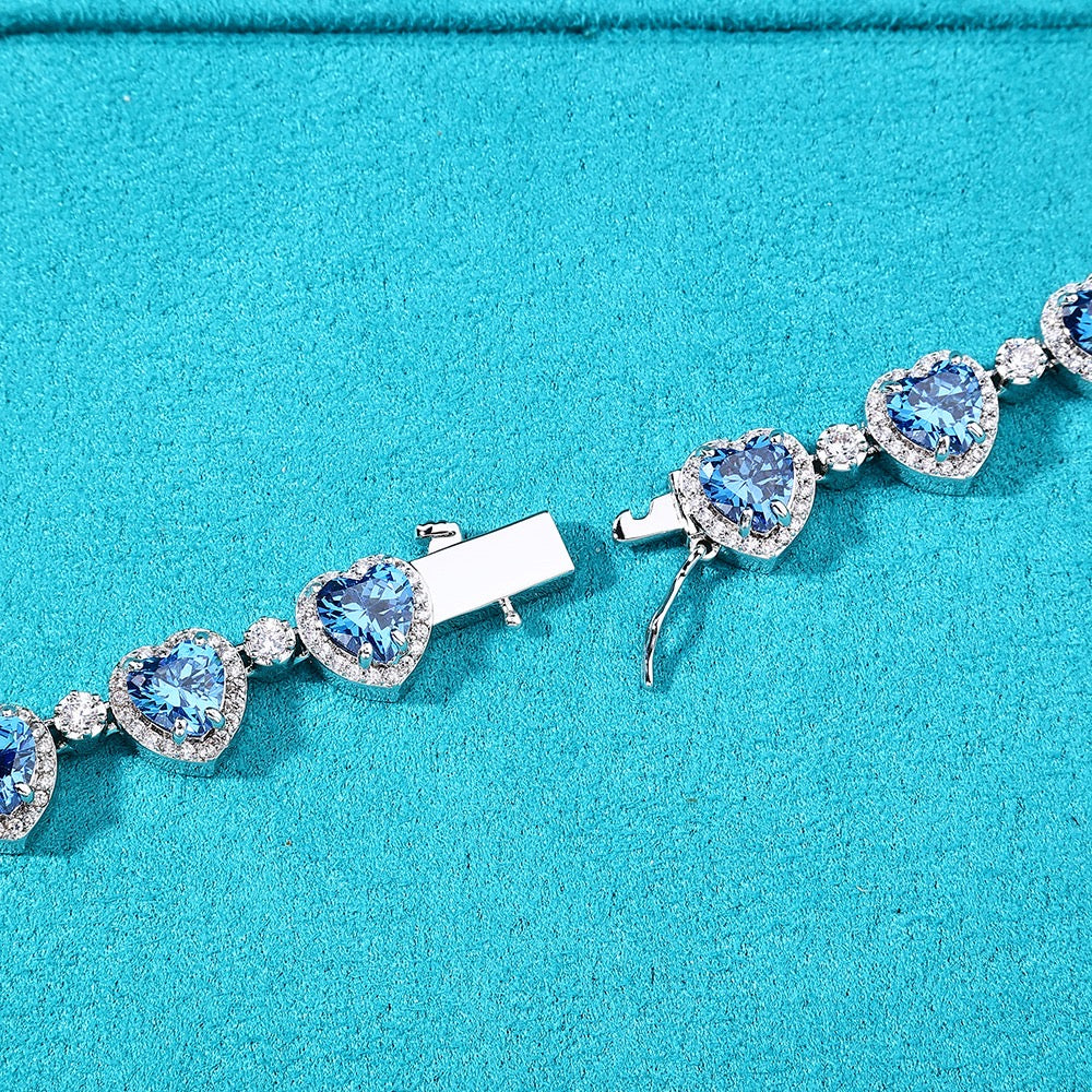Cadena royal blue hearts full iced (COLECCIÓN 2025)