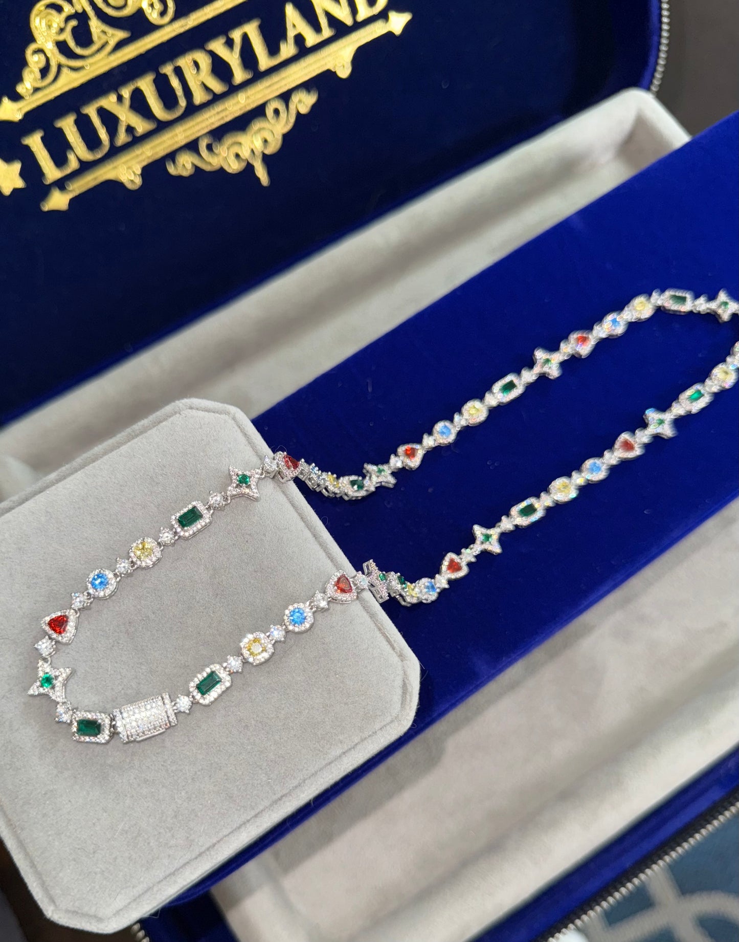 Color gemstone chain broche de caja 22 micras plated