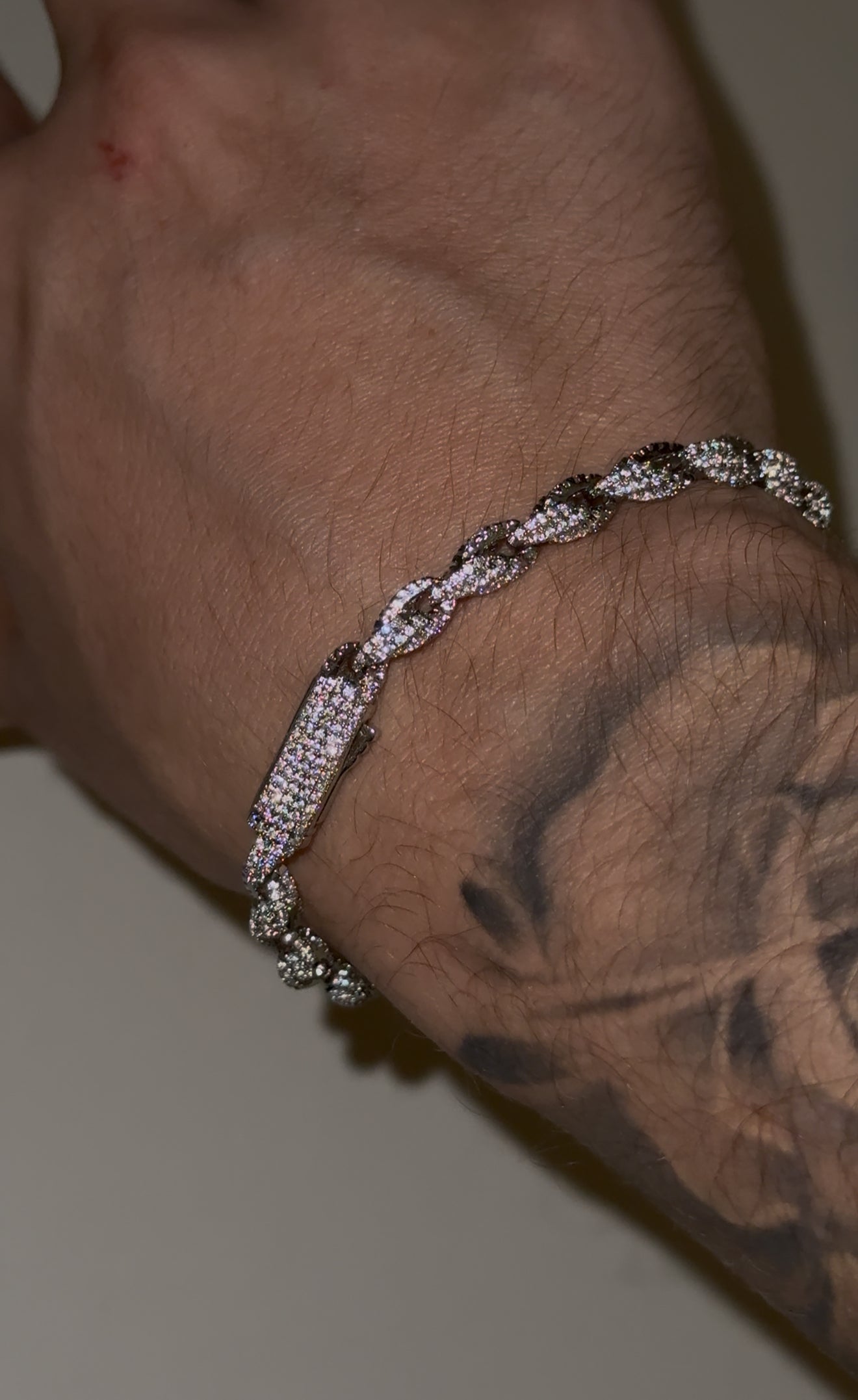 Brazalete torzal whitegold full ice