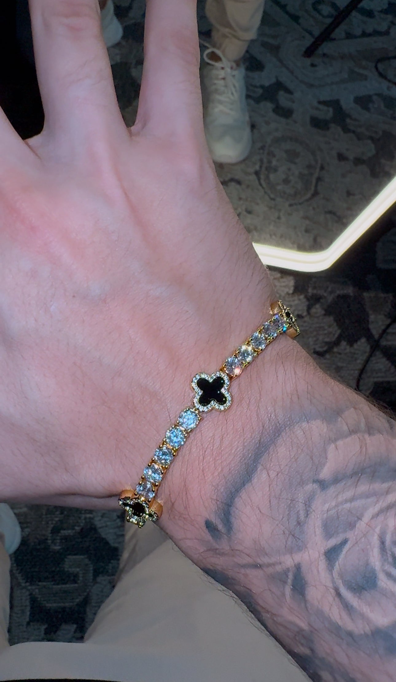 Brazalete VC black negro full iced tennis 5 mm golden 18k