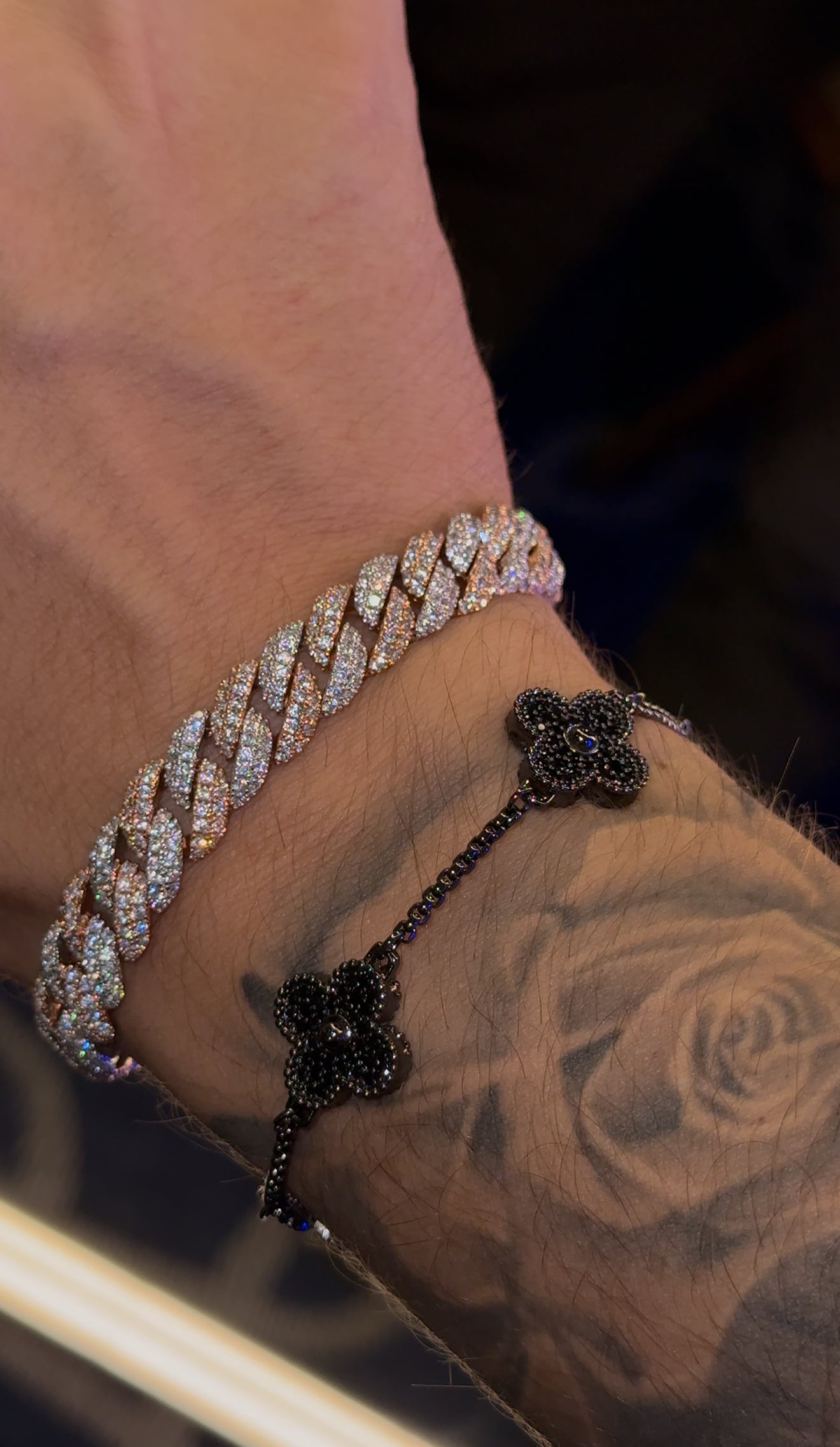 Combo cuban link 8 mm bicolor rose and white y brazalete VC BLACK.