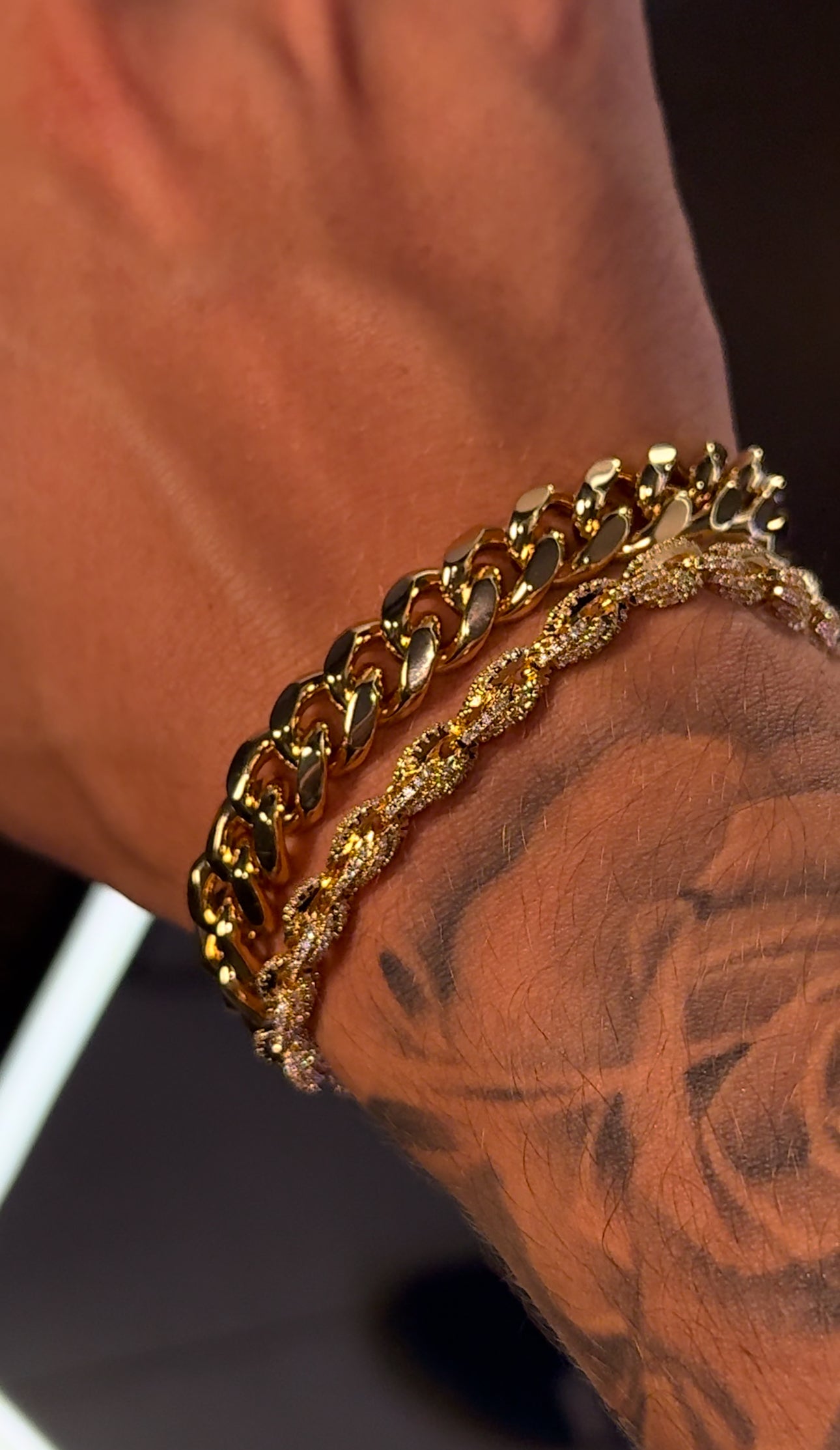 Combo en promoción: Brazalete cuban spring class + brazalete torzal rope 6mm full iced