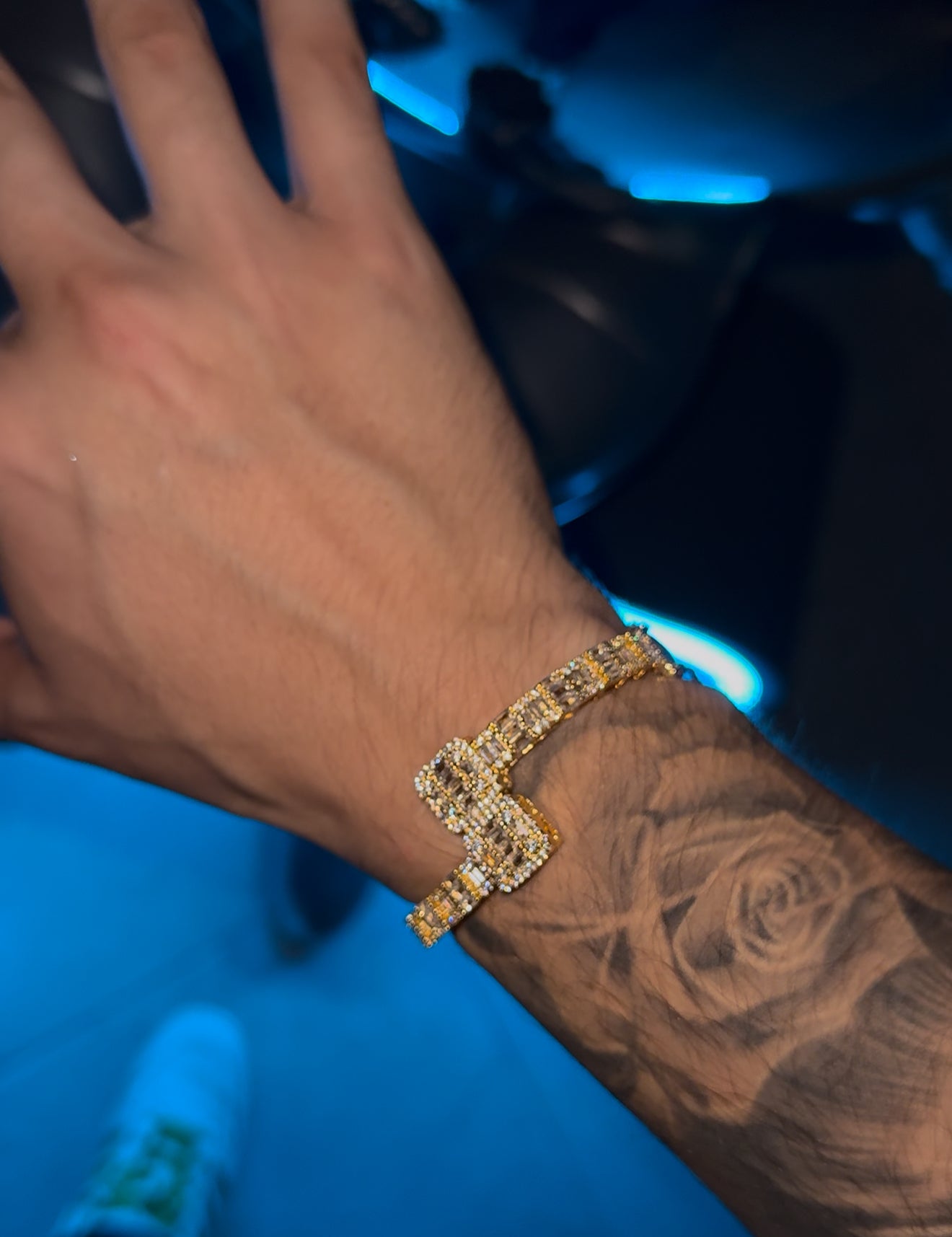 Brazalete TIFF baguette golden plated