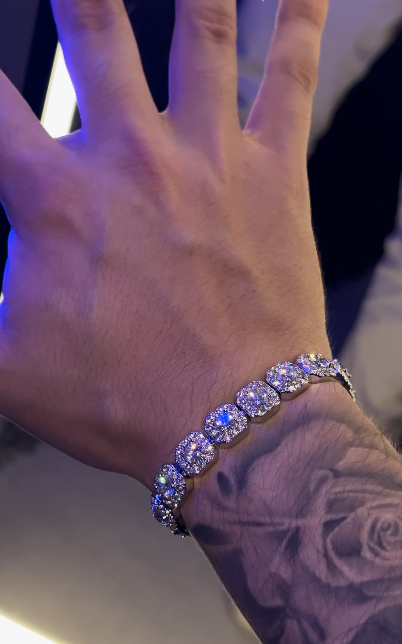 Brazalete cluster whitegold 10 mm 18 k plated