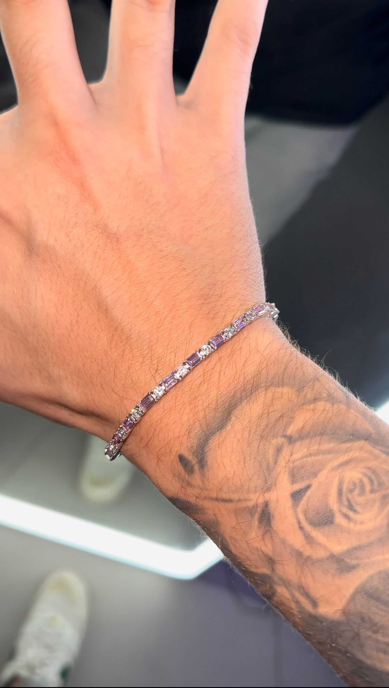 Rose and white 2 mm tennis bracelet box clasp