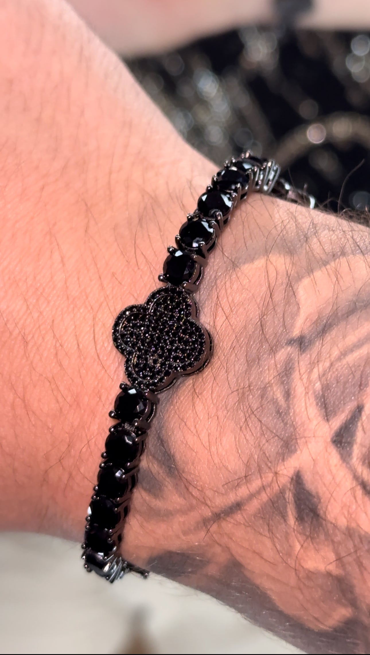 Brazalete VC. black tennis 5 mm link full iced