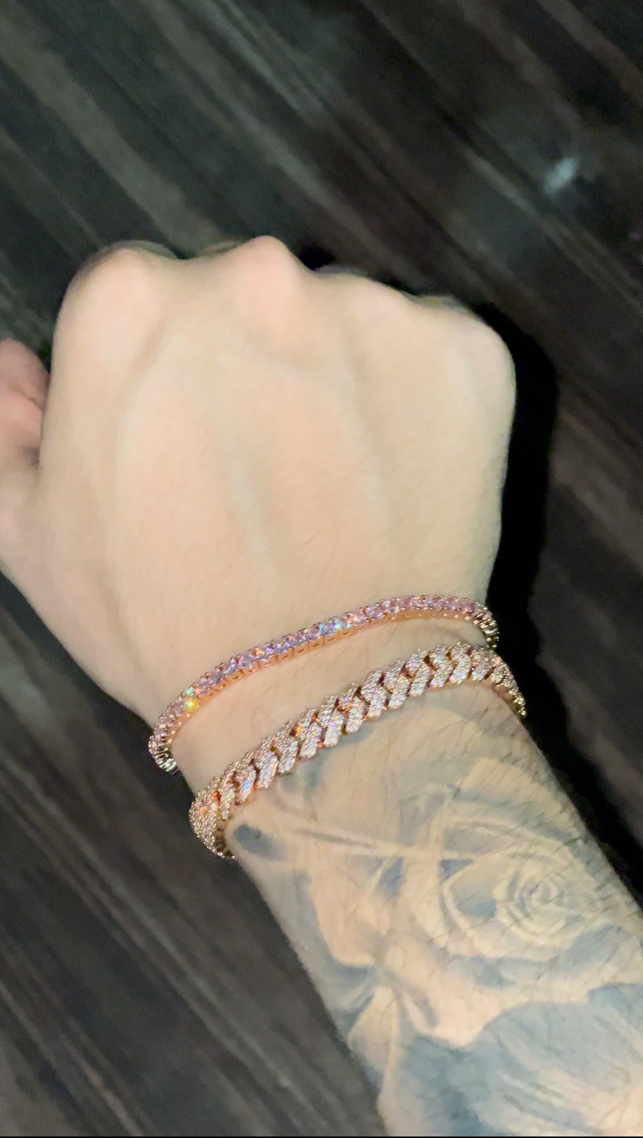 Combo de brazaletes tennis pink y prong link rose gold 22 micras