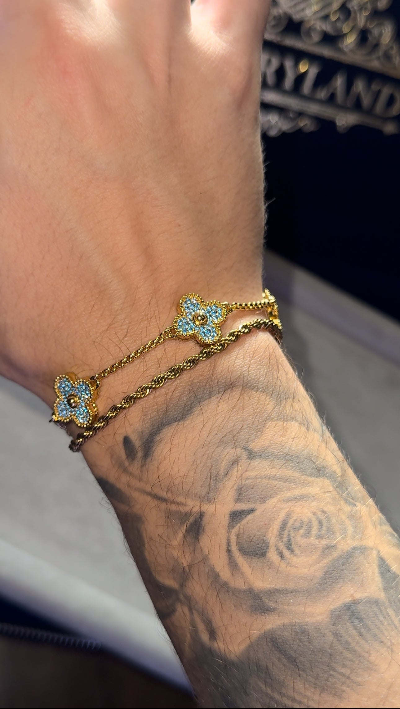 Brazalete VC. con torzal de 3 mm de regalo