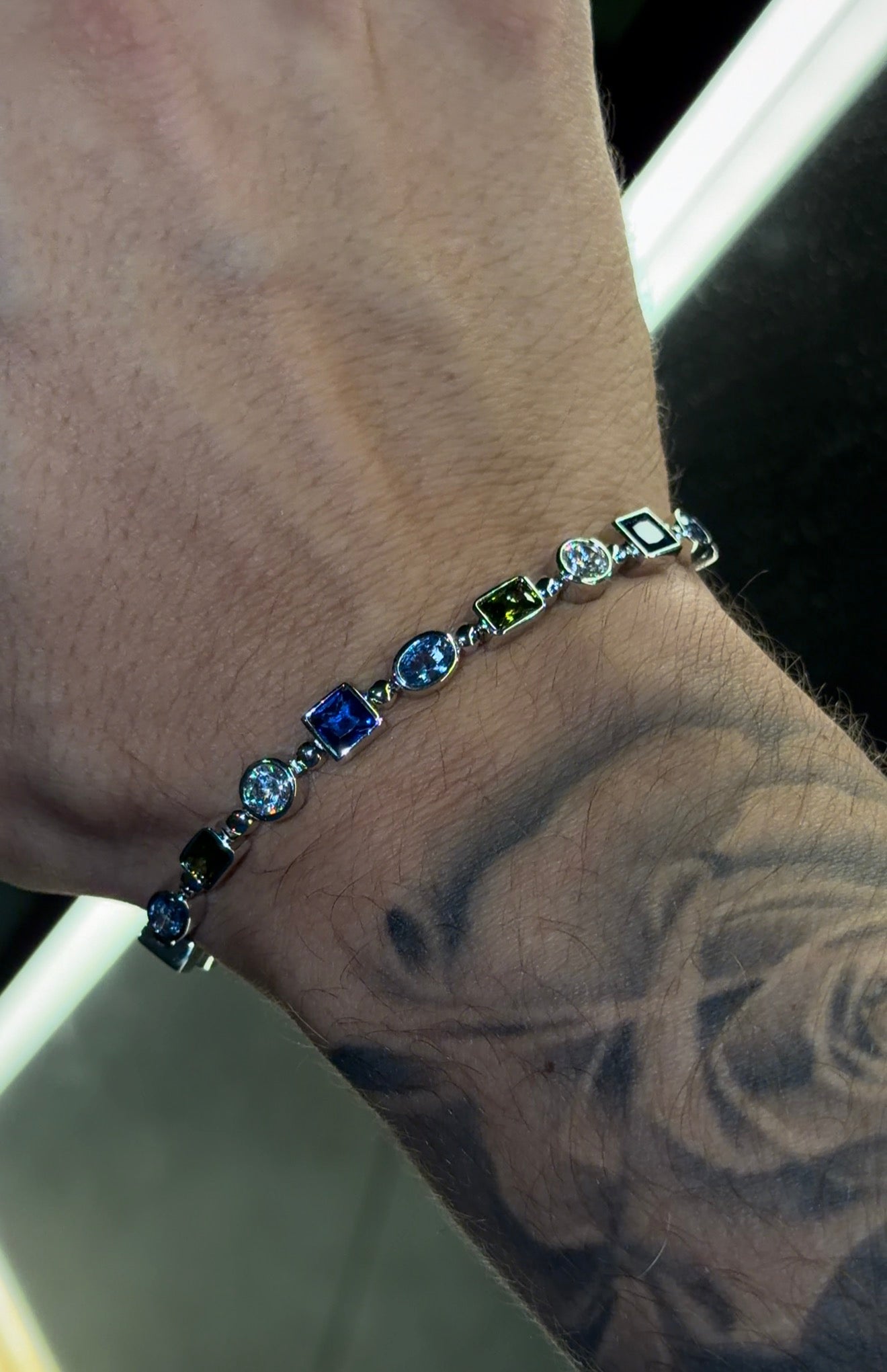 Brazalete Multi-shaped gems tennis whitegold (box clasp)