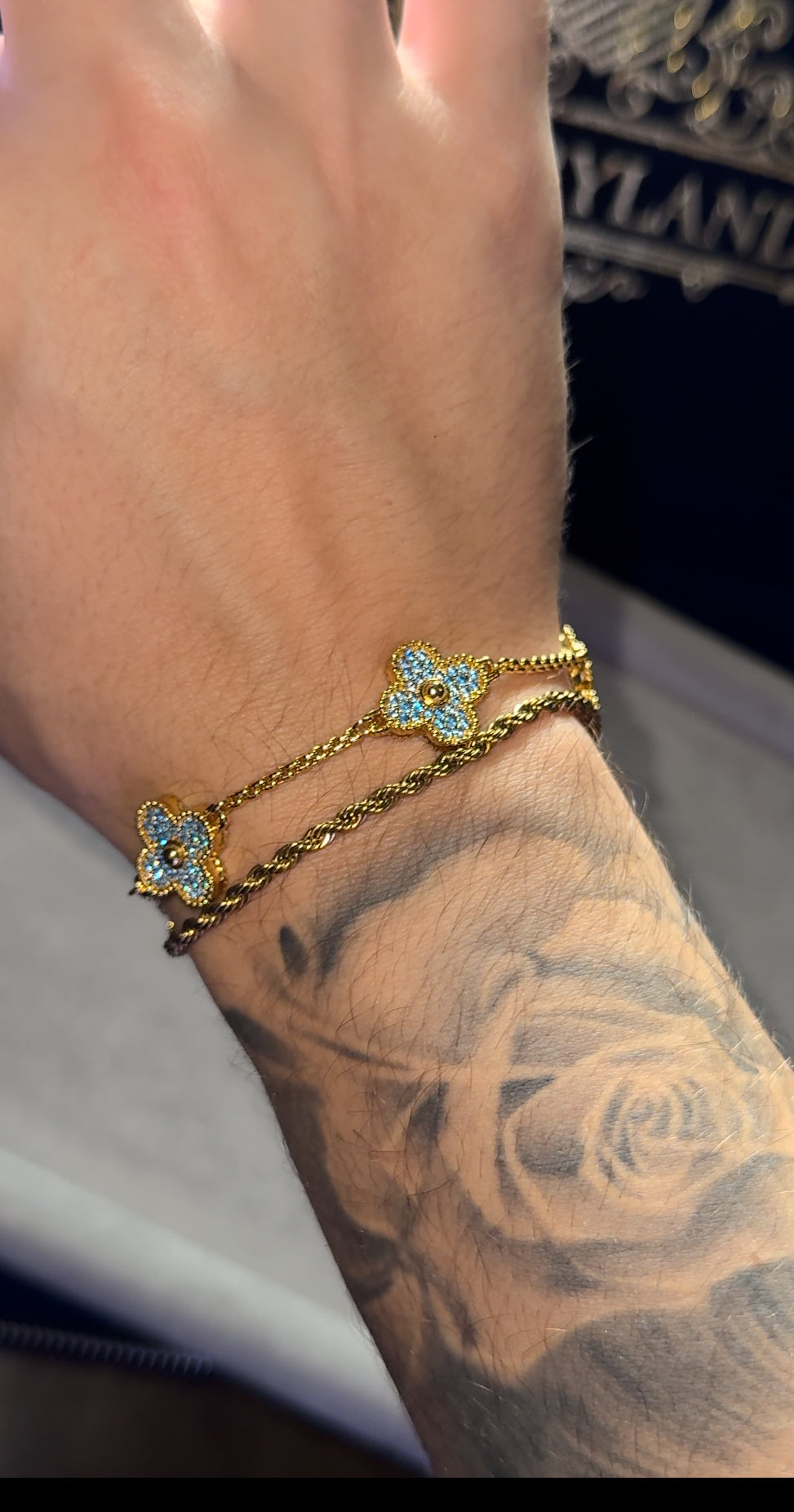 Brazalete VC. con torzal de 3 mm de regalo