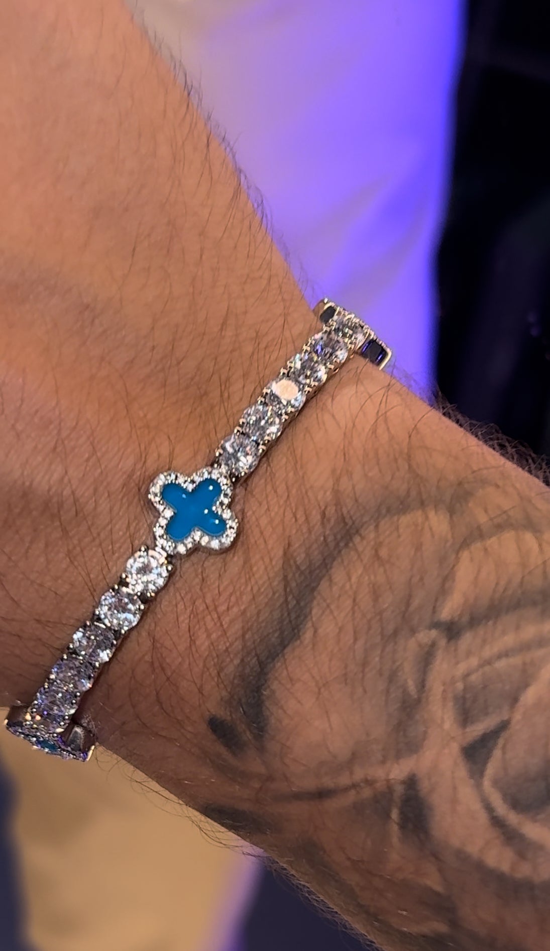 Brazalete VC. blue azul full iced tennis 5 mm whitegold 18k