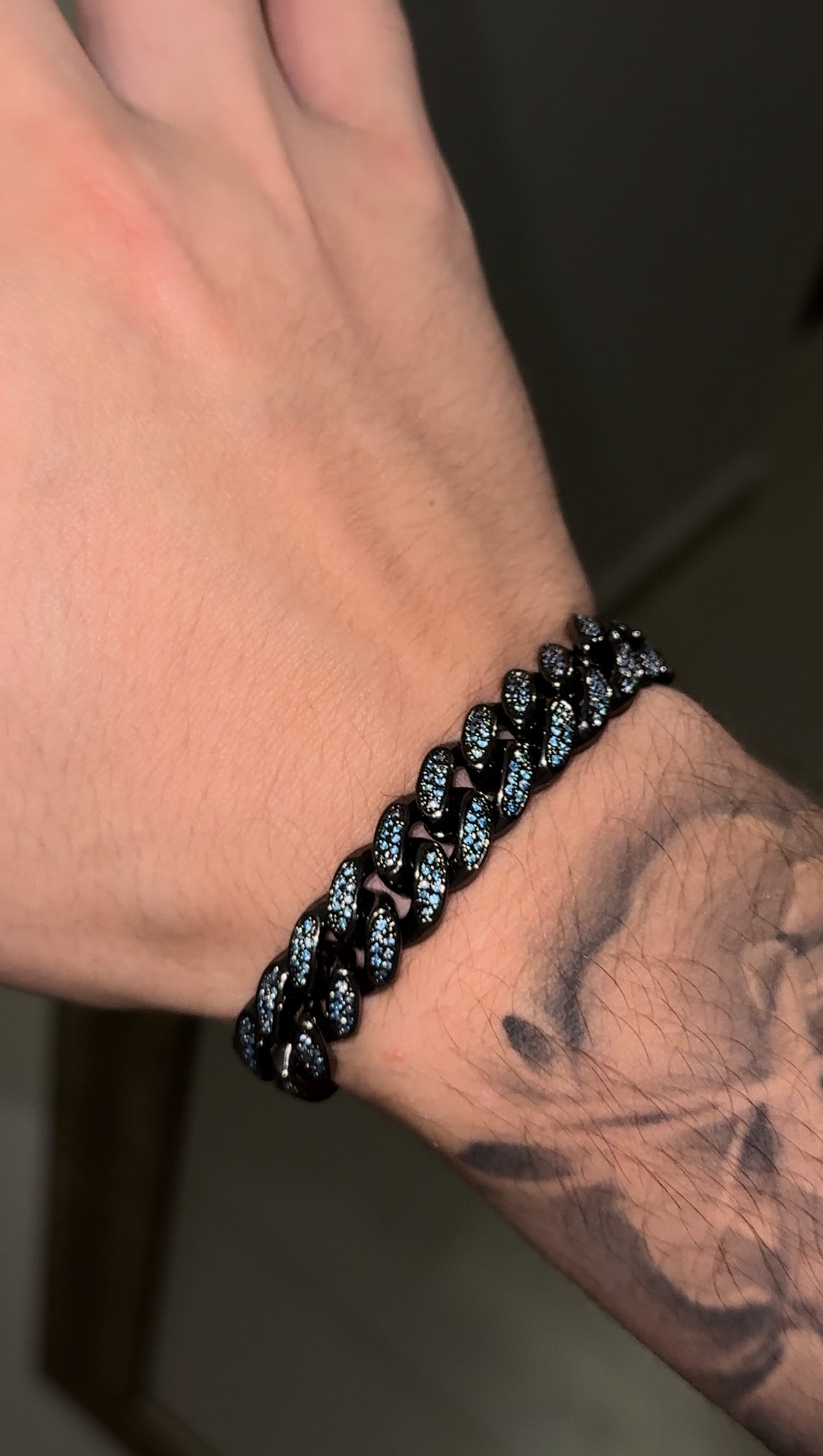 Brazalete blue king gold plated 18 k 22 micras