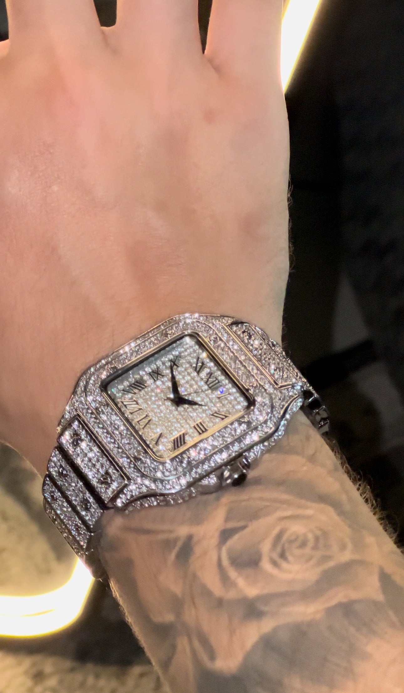 Reloj CRTR style full iced laminado en oro blanco de 18K