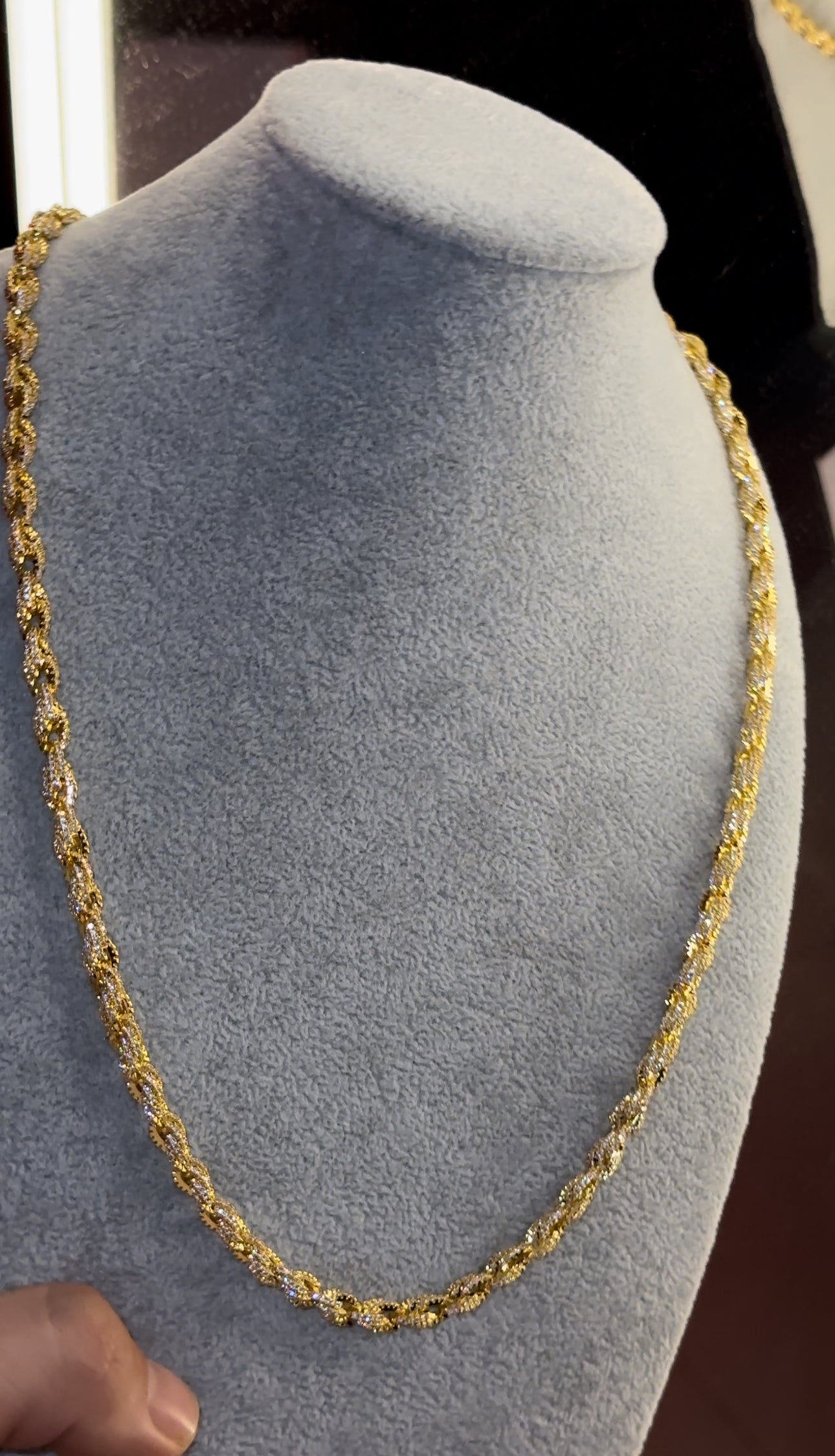 Collar torzal dorado laminado en oro de 18 k (22 micras)