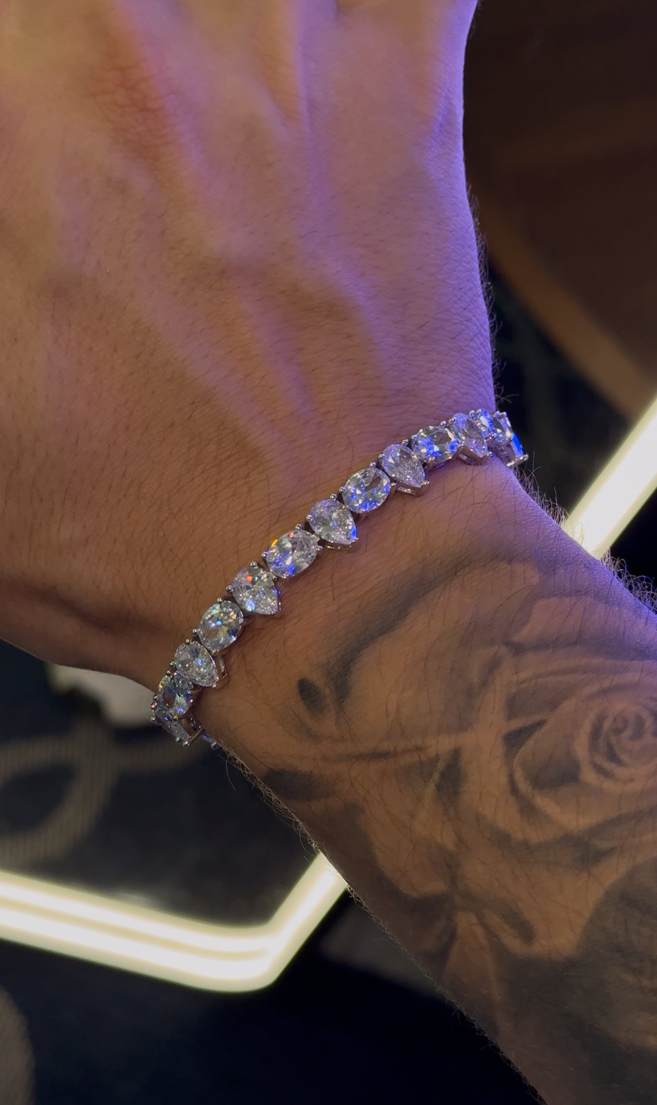 Brazalete whitegold stones box clasp
