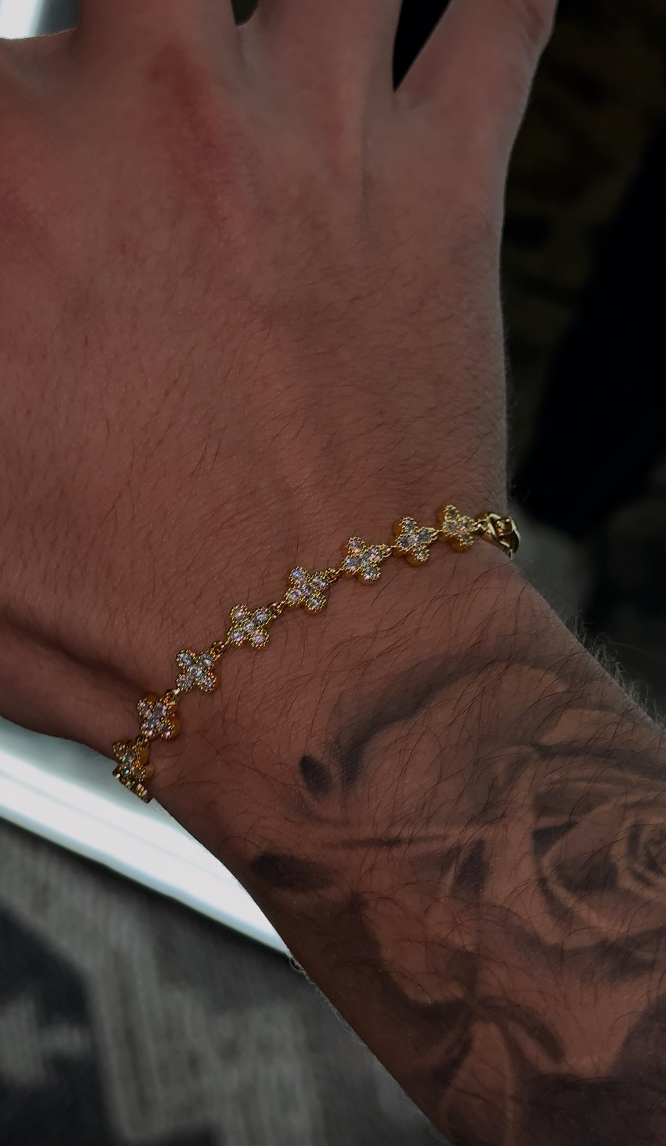Brazalete VC FULL ICED GOLDEN PLATED