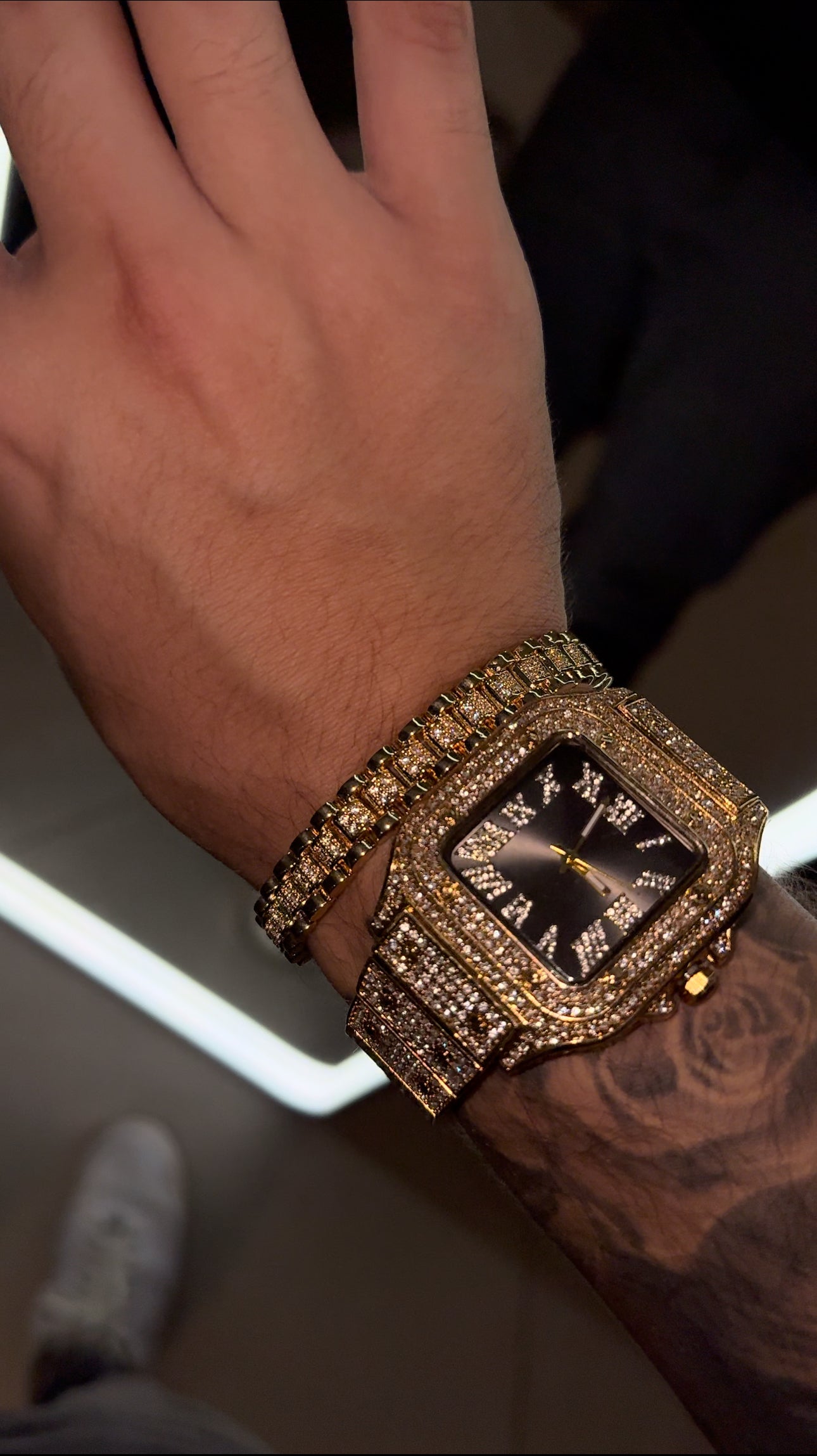 Combo brazalete RLX con reloj CRTR type full iced golden plated 18k