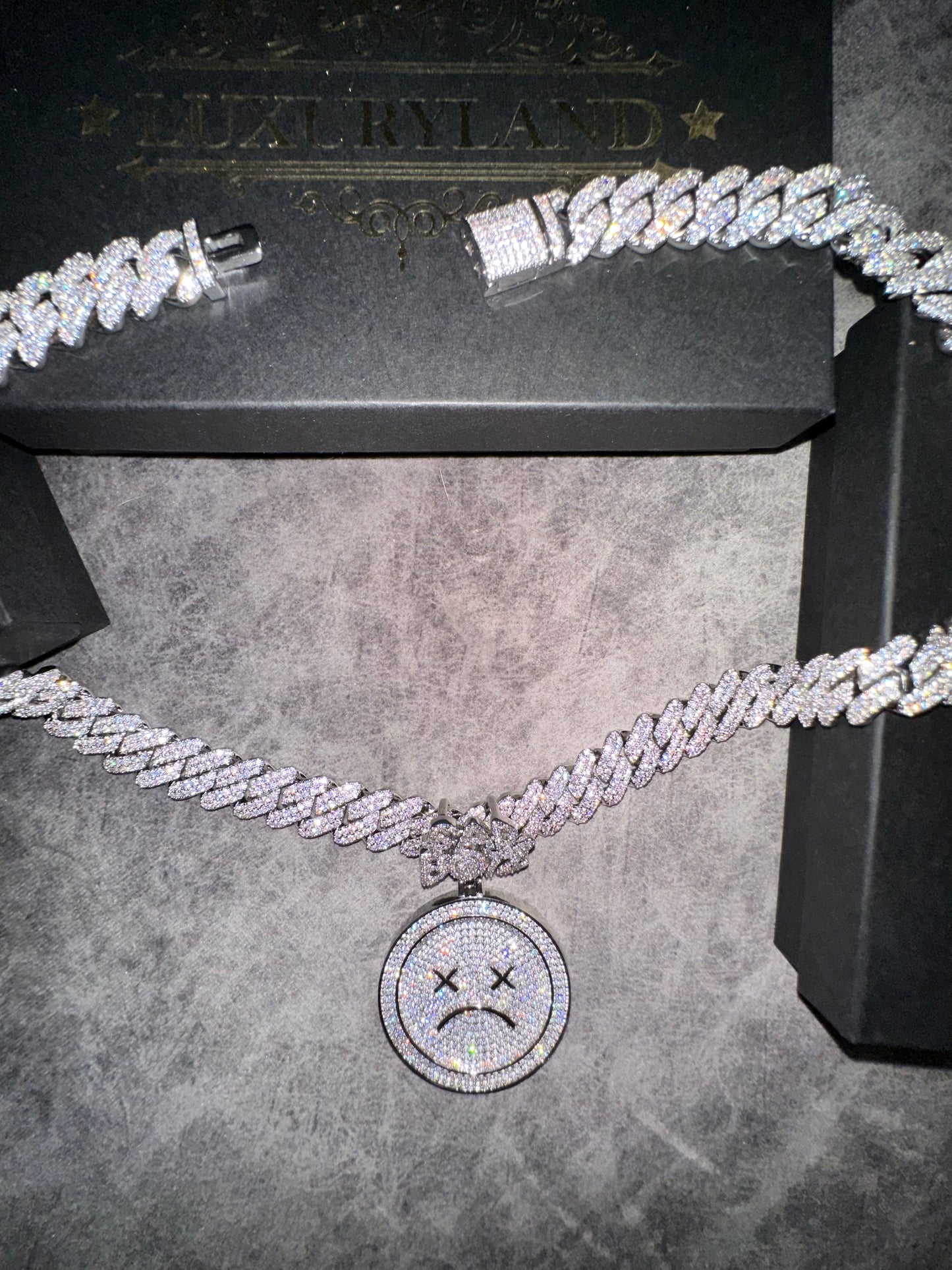 Dije de sad boyz con cadena 13 mm