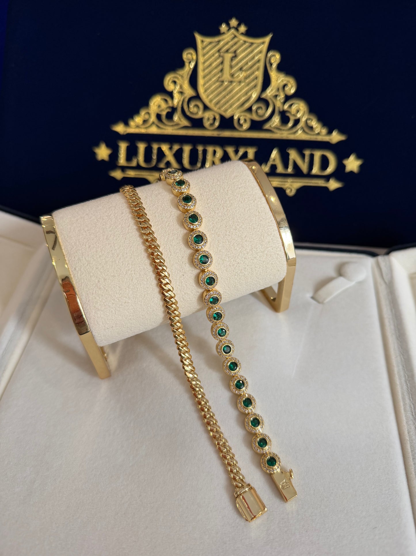 Combo de brazalete cuban 6mm y brazalete circle tennis golden x green