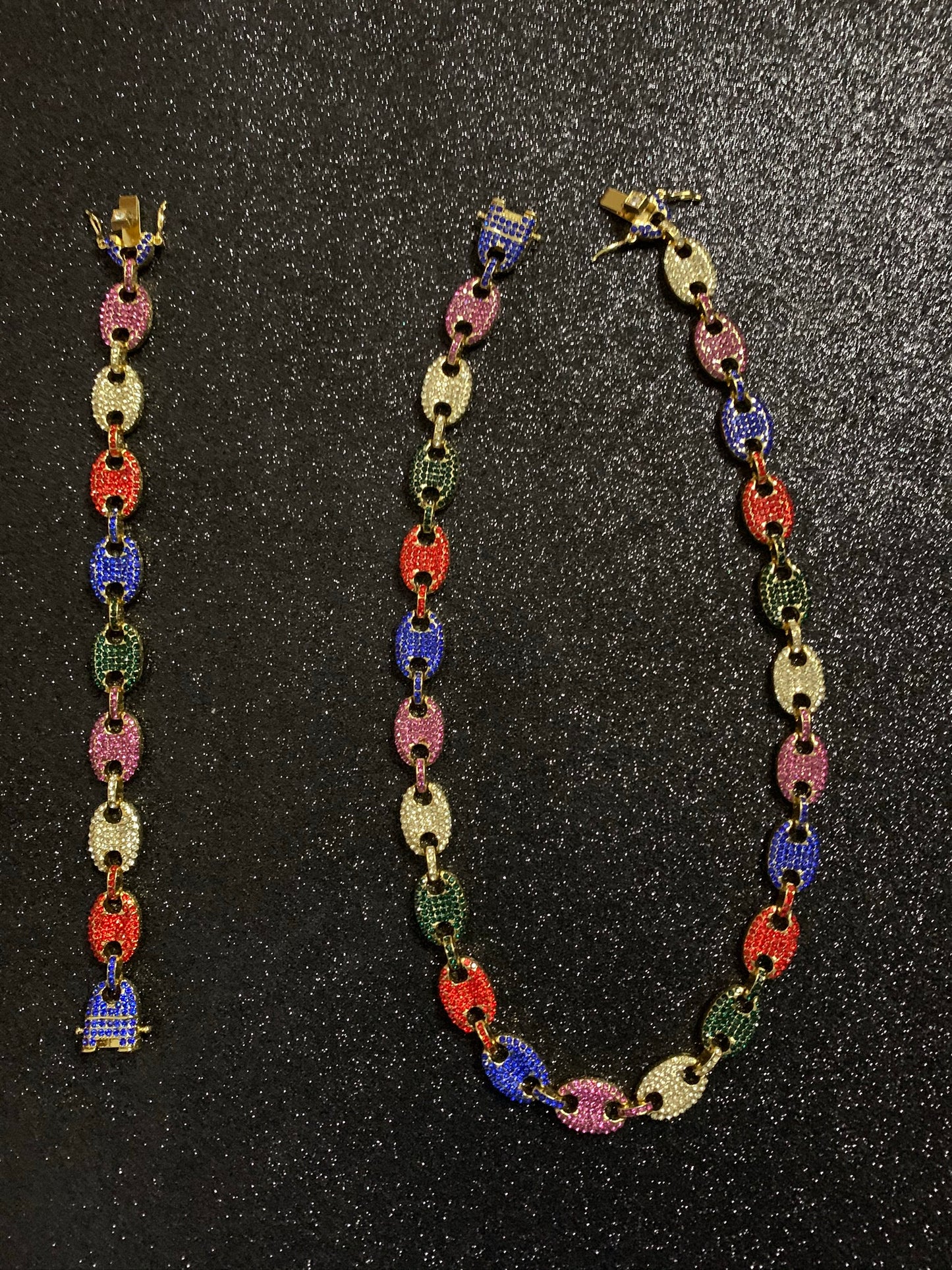 Conjunto cadena y brazalete, tejido GCC de colores, laminado de 18 kilates (4 micras)