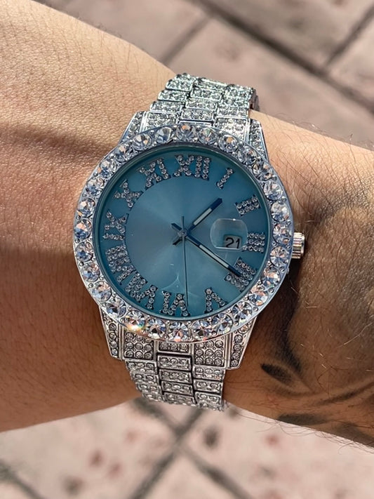 Reloj full ice swarovski (blue saphire) laminado en oro blanco 18 k