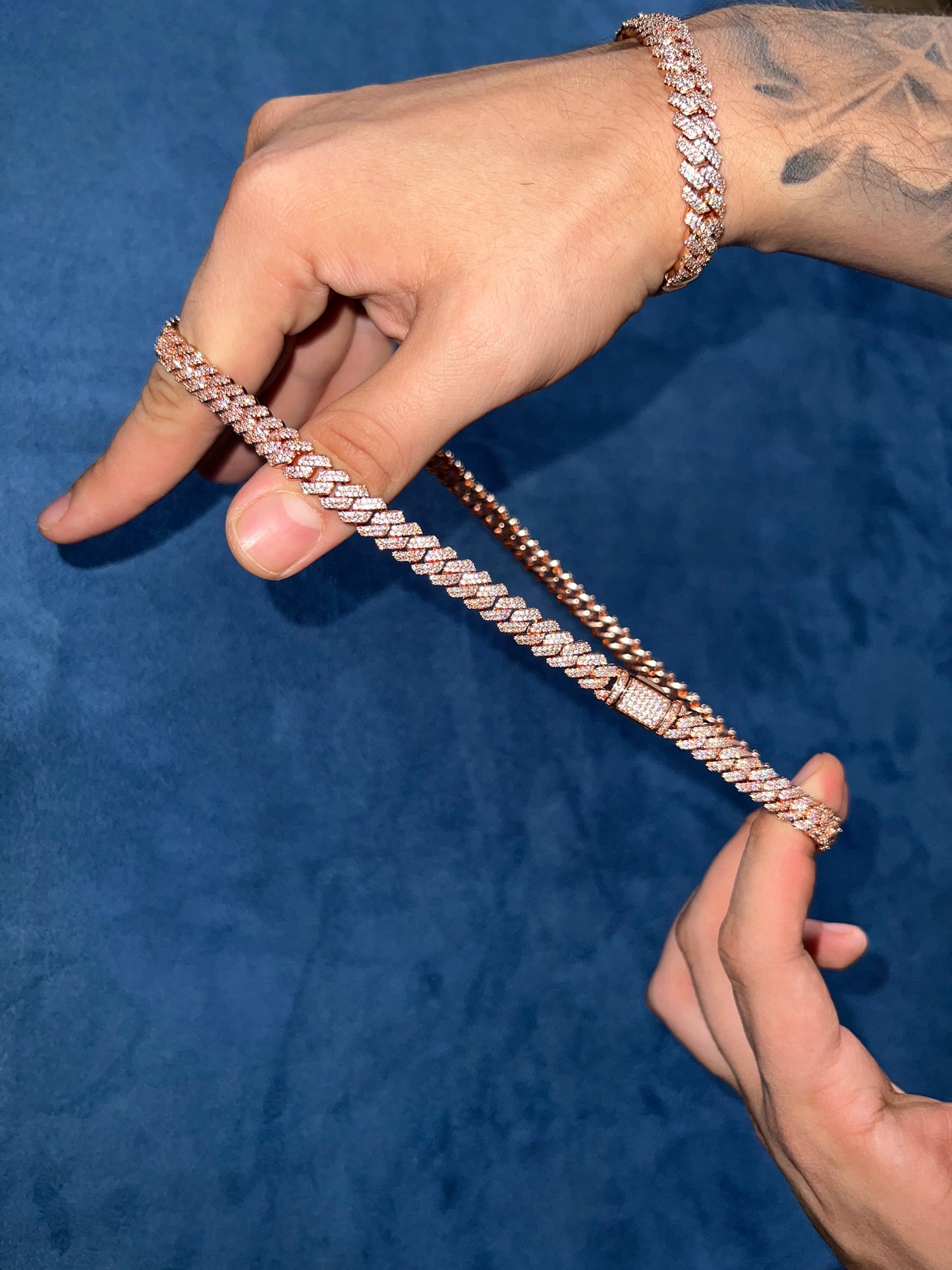 Conjunto Cadena y brazalete laminado en oro rosa de 18 k ( 22 micras)