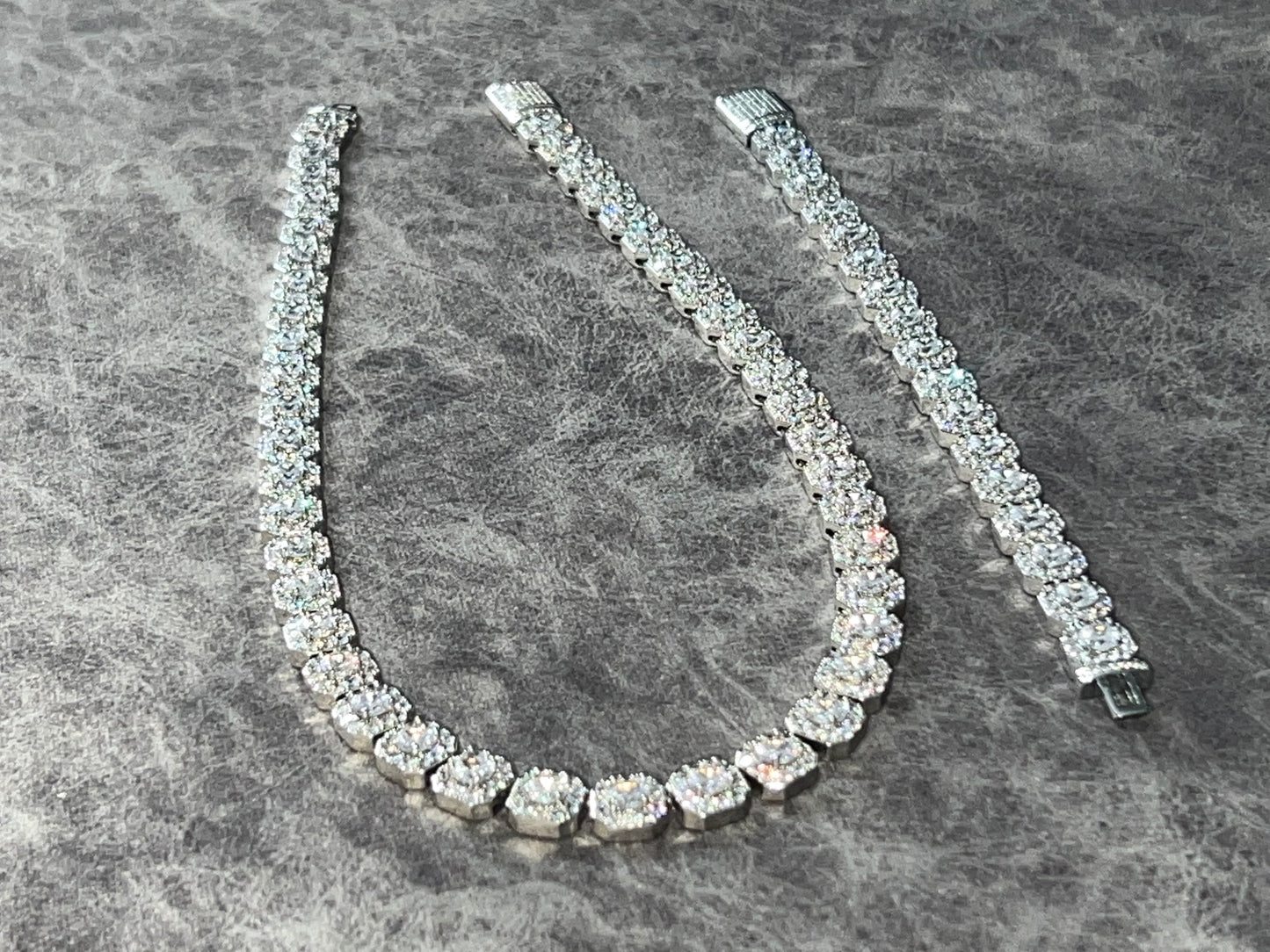 Conjunto Cluster (Cadena y brazalete 10 mm)