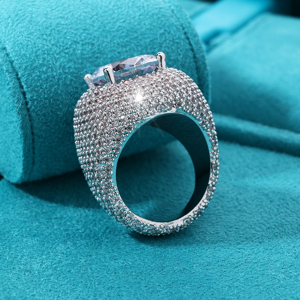 Anillo large stone whitegold 18 k 2025