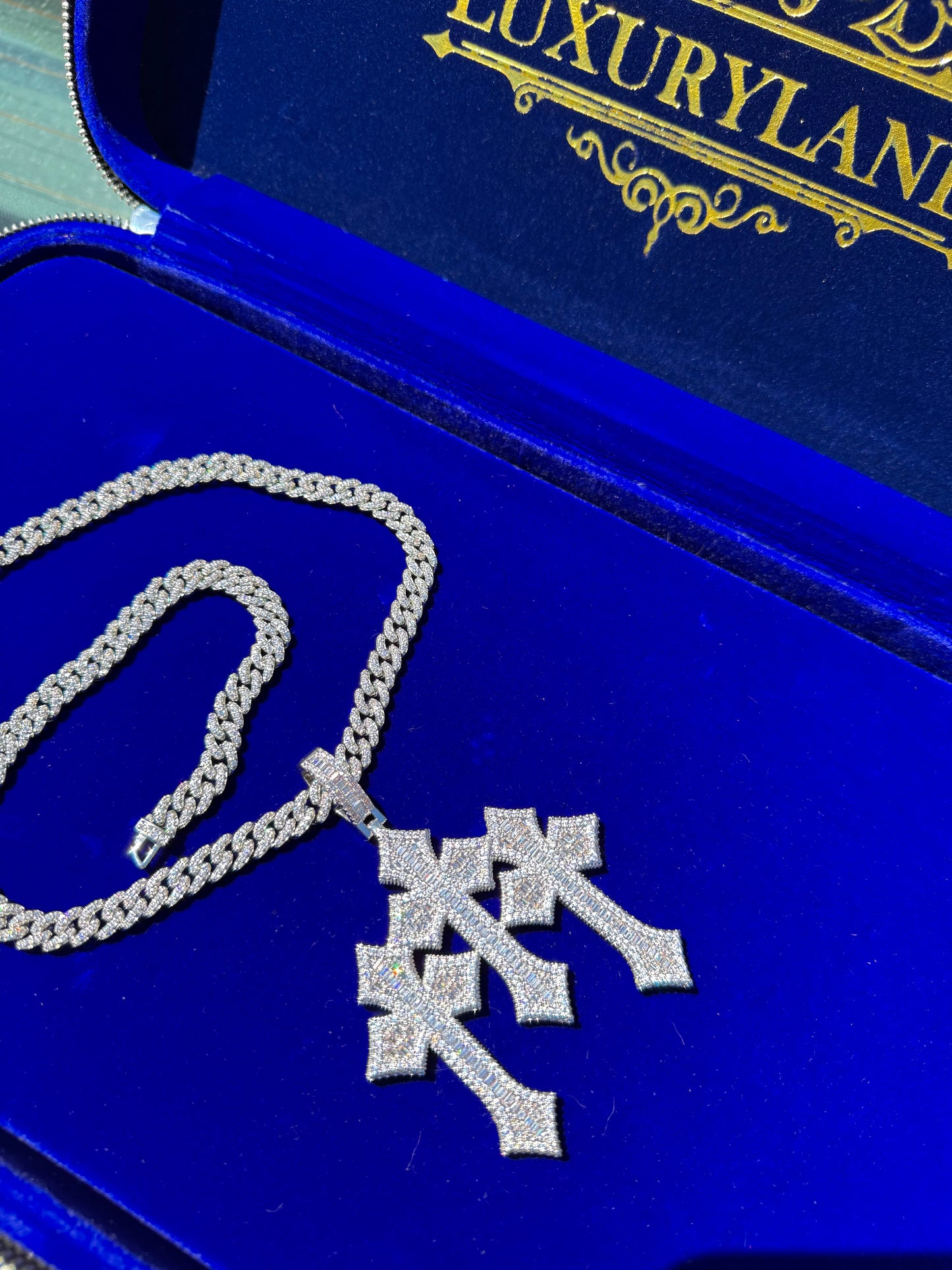 Cadena cuban link 7 mm y dije en promo