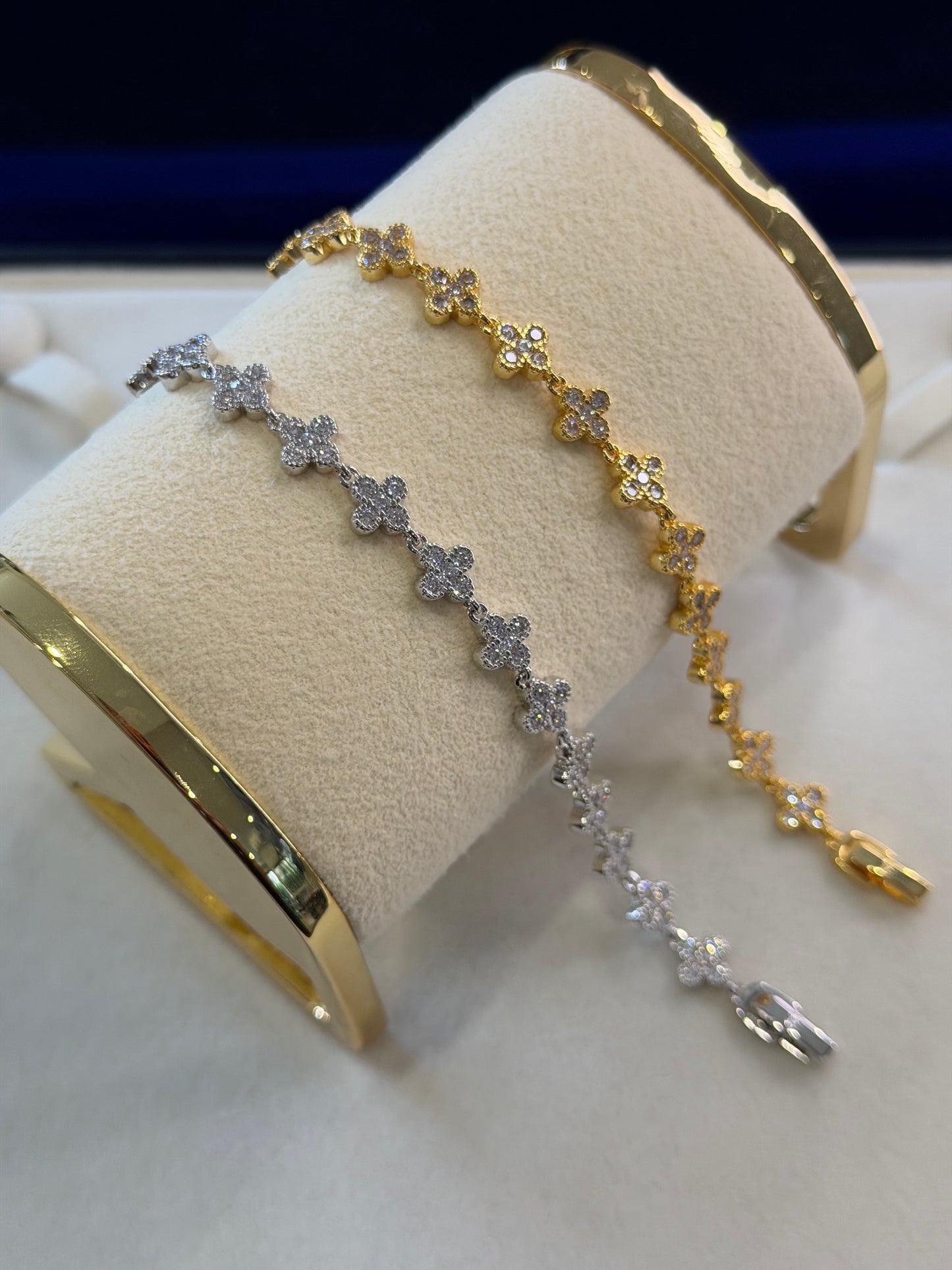 Combo de brazaletes VC mini full iced golden x whitegold