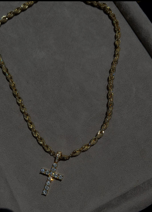 Cadena rope torzal  6 mm con dije de cruz dorada 18k 22 micras