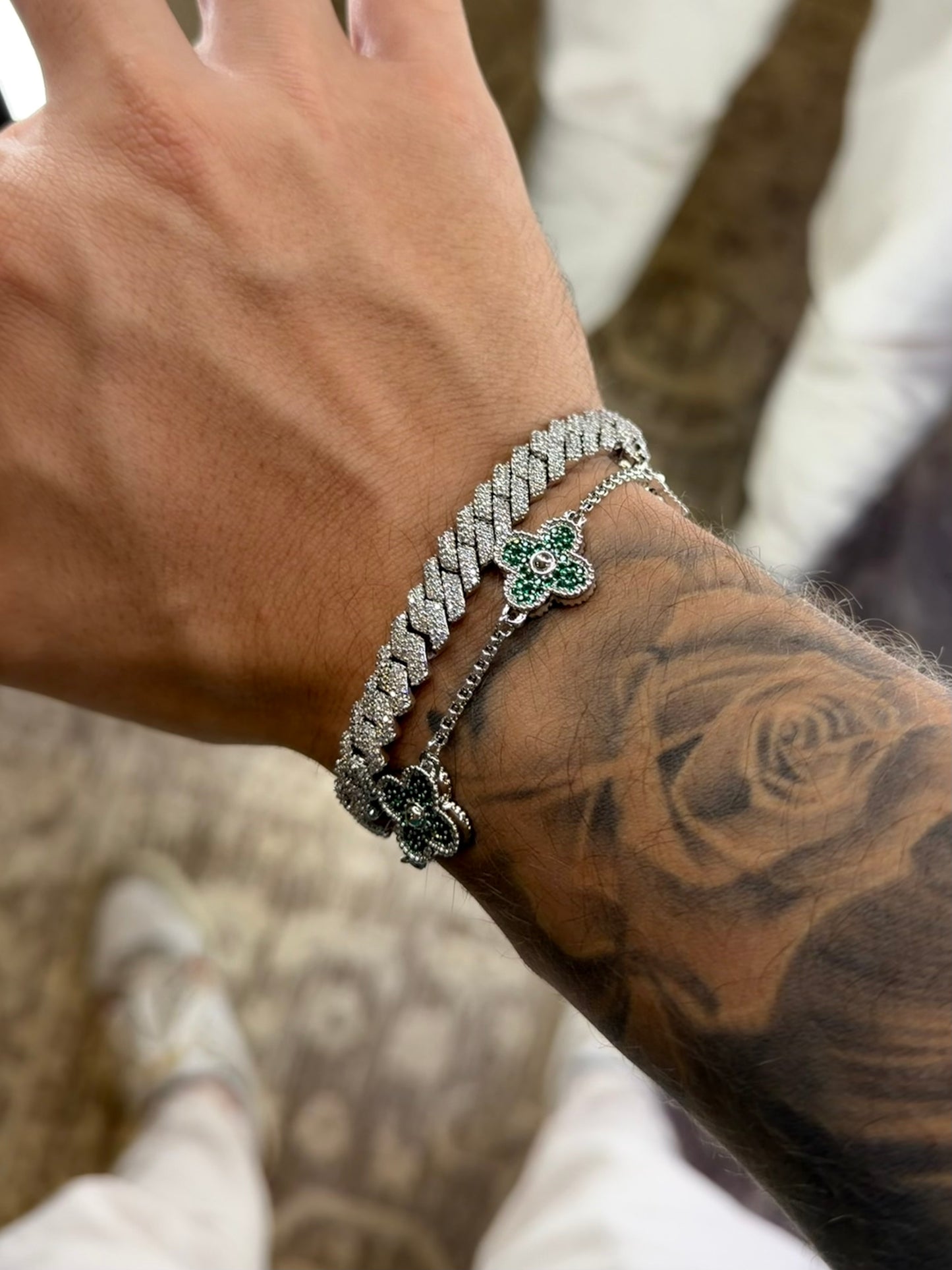 Combo en lar promo especial VC WHITE AND GREEN Y CUBAN PRONG 8 MM