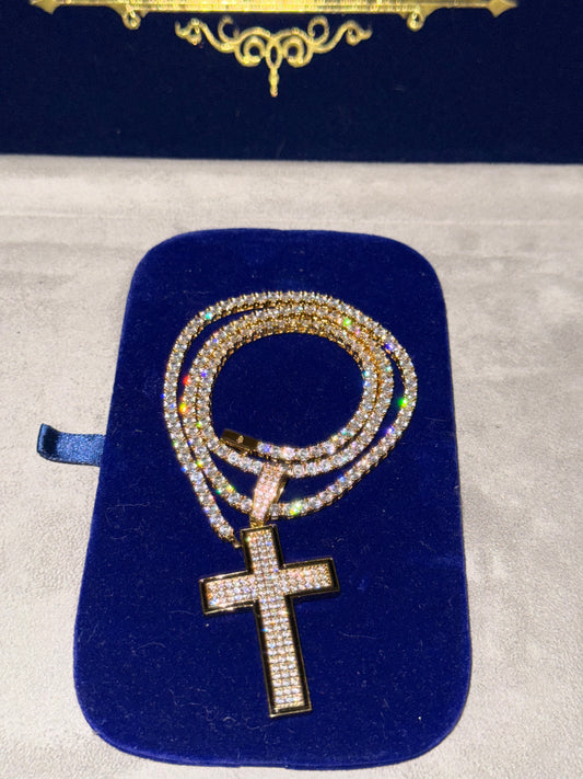 Dije de cruz square full iced out con cadena tennis