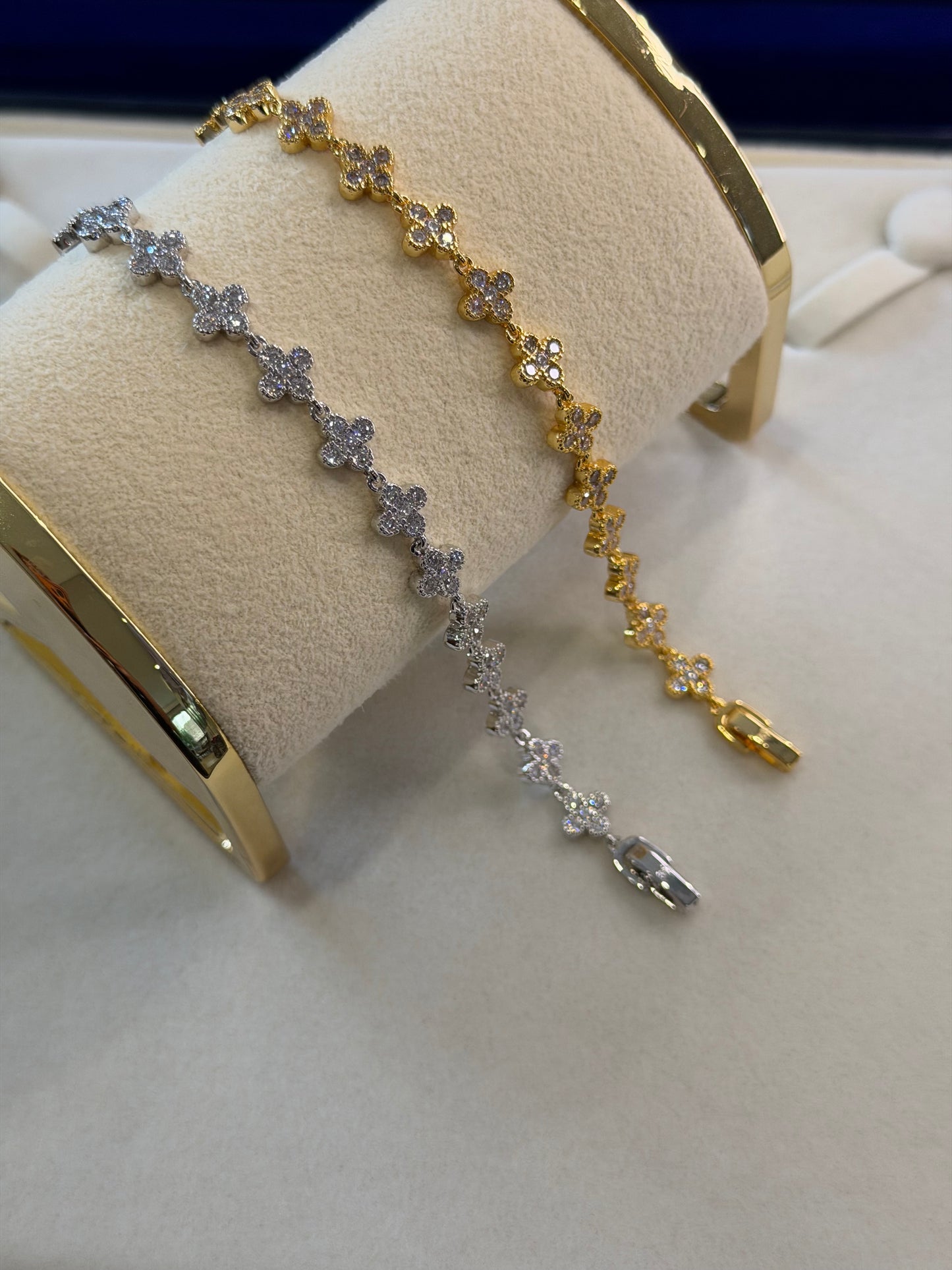 Combo de brazaletes VC mini full iced golden x whitegold