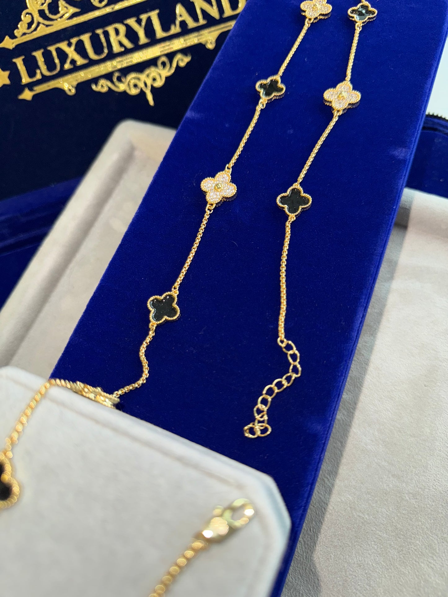 Cadena VC. black and gold  plated 18 k 22 micras 60 cm
