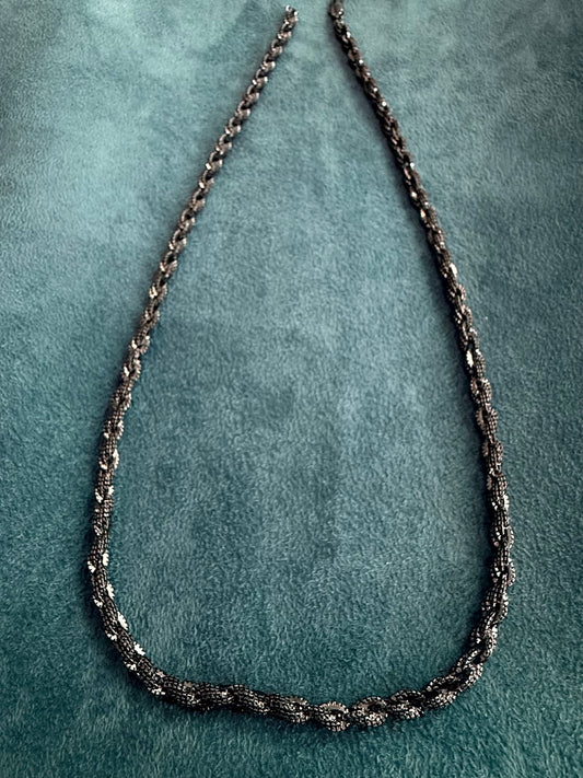 Collar torzal black  laminado en oro de 18 k (22 micras)