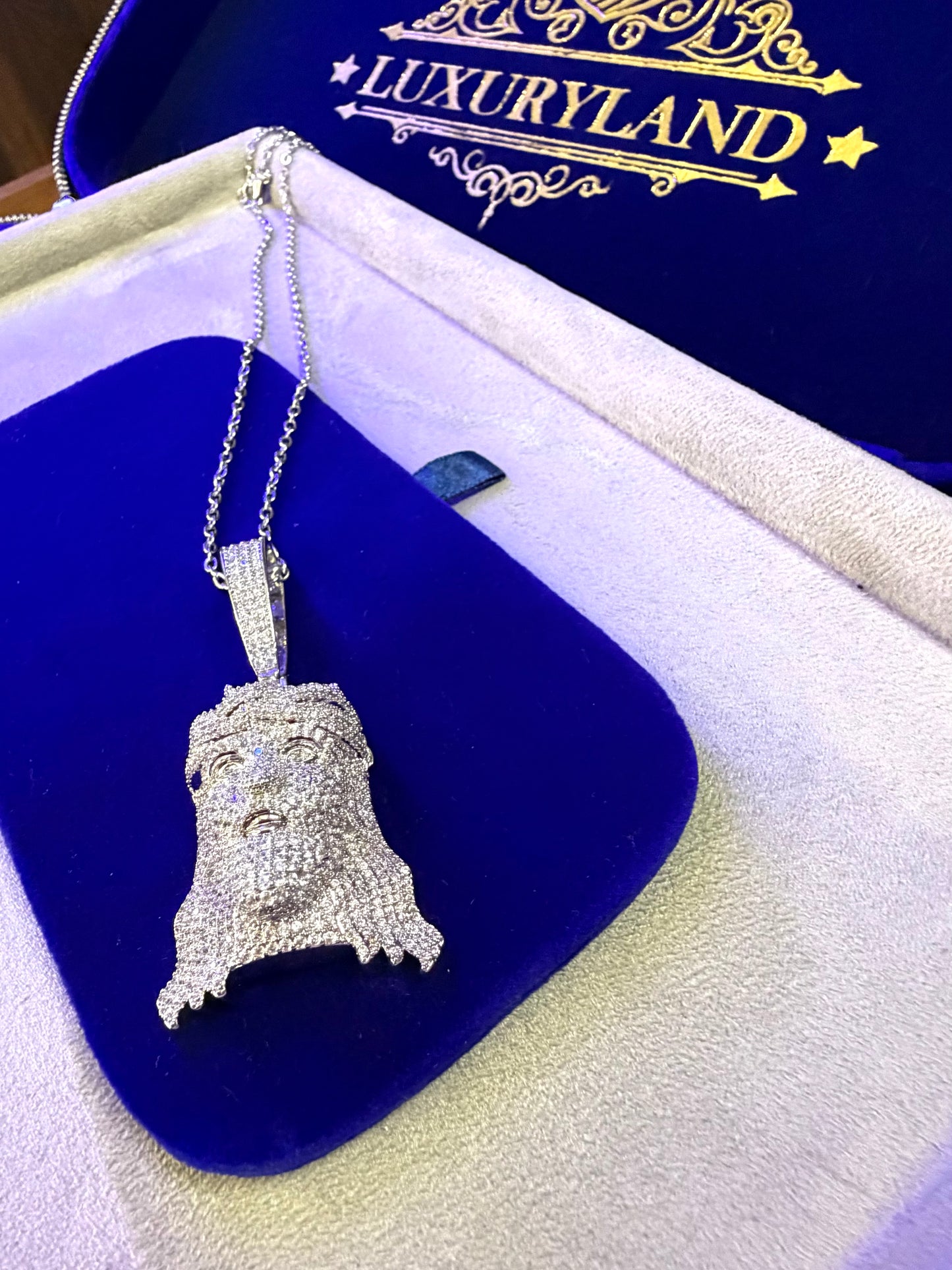 Dije de cara de Cristo 3D whitegold plated oro blanco laminado 18k