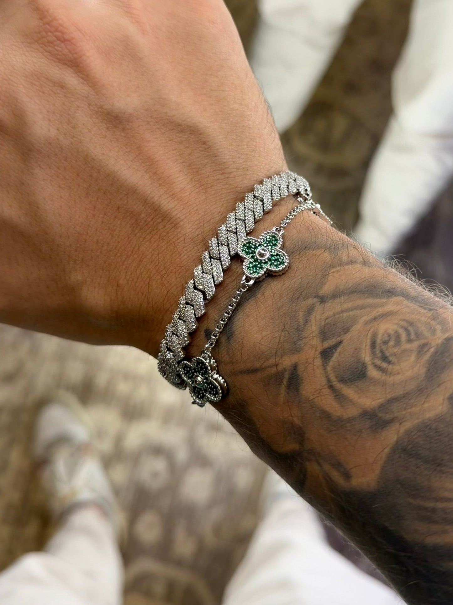 Combo en lar promo especial VC WHITE AND GREEN Y CUBAN PRONG 8 MM