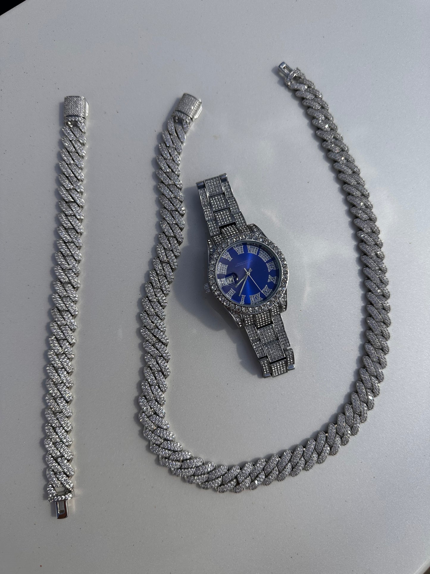 Conjunto Cadena, brazalete y reloj en promo