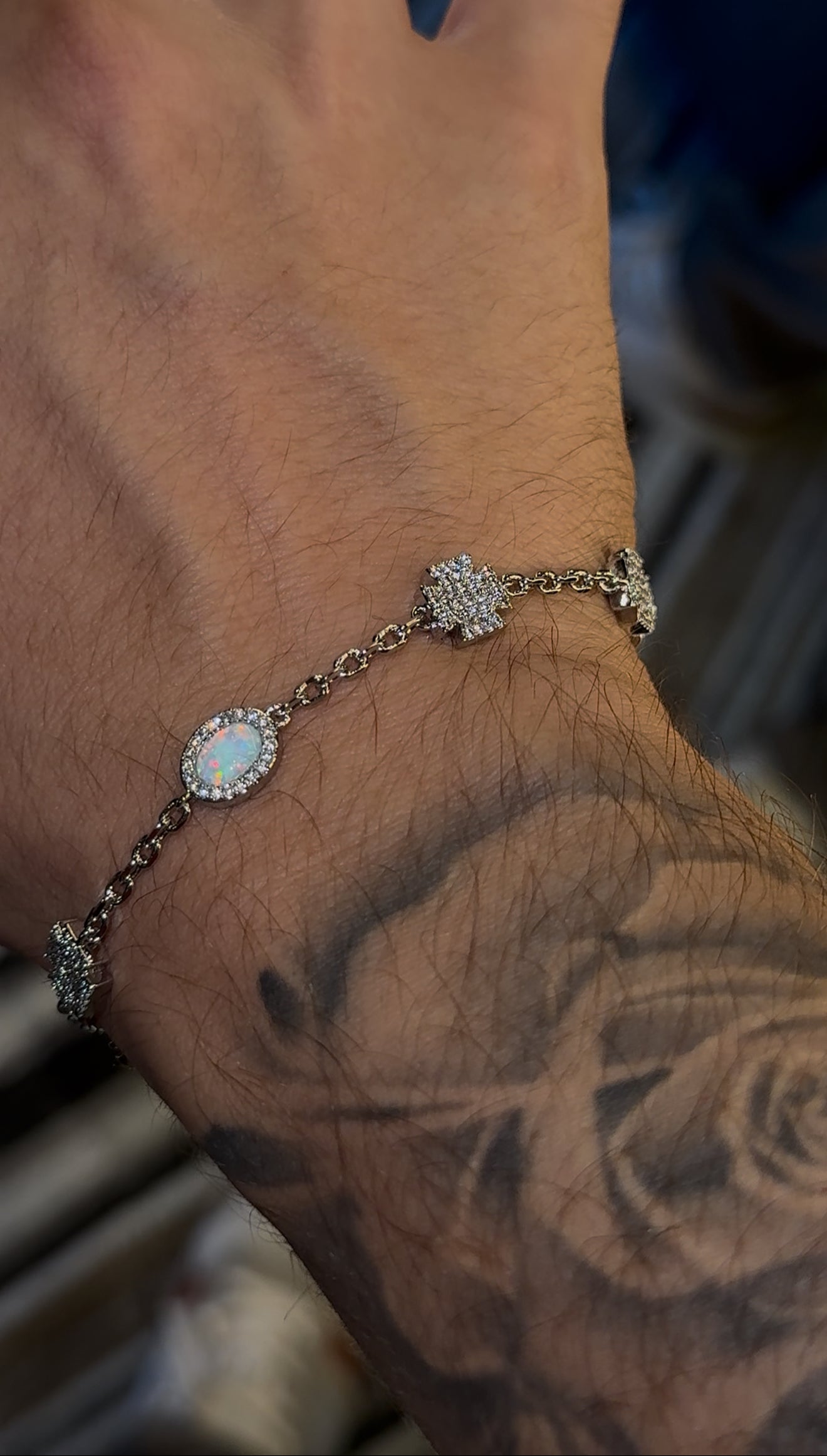 Brazalete cross VC CON ÓPALO