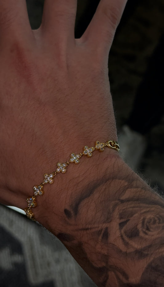 Brazalete VC FULL ICED GOLDEN PLATED