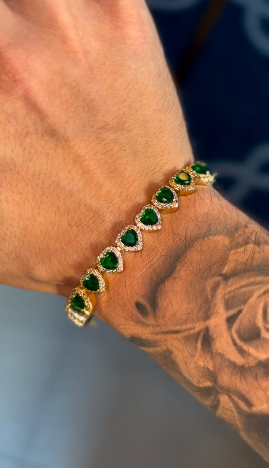 Brazalete de corazones green heart verde 18k plated