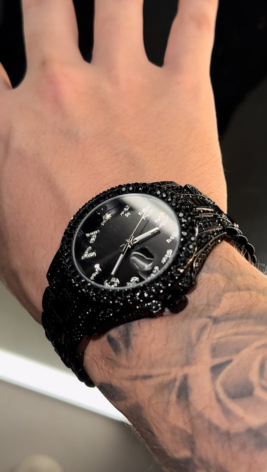 Reloj full ice swarovski (black saphire) laminado en oro blanco 18 k